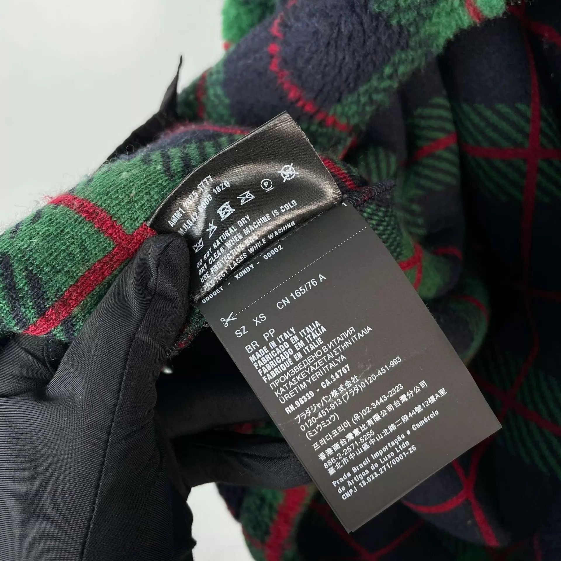 Miu Miu Plaid Fleece Zip-Up Jacket Size US XS / EU 42 / 0 - 6 Thumbnail