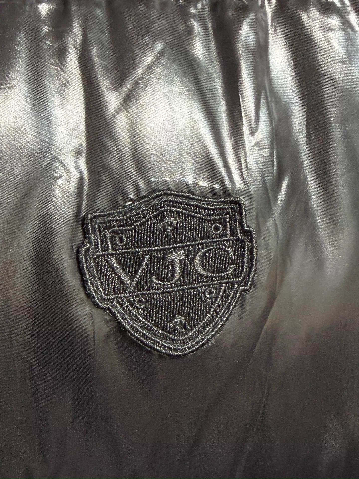 Versace Black Puffer Jacket with High Collar and Zip Pockets Size US L / EU 52-54 / 3 - 4 Thumbnail