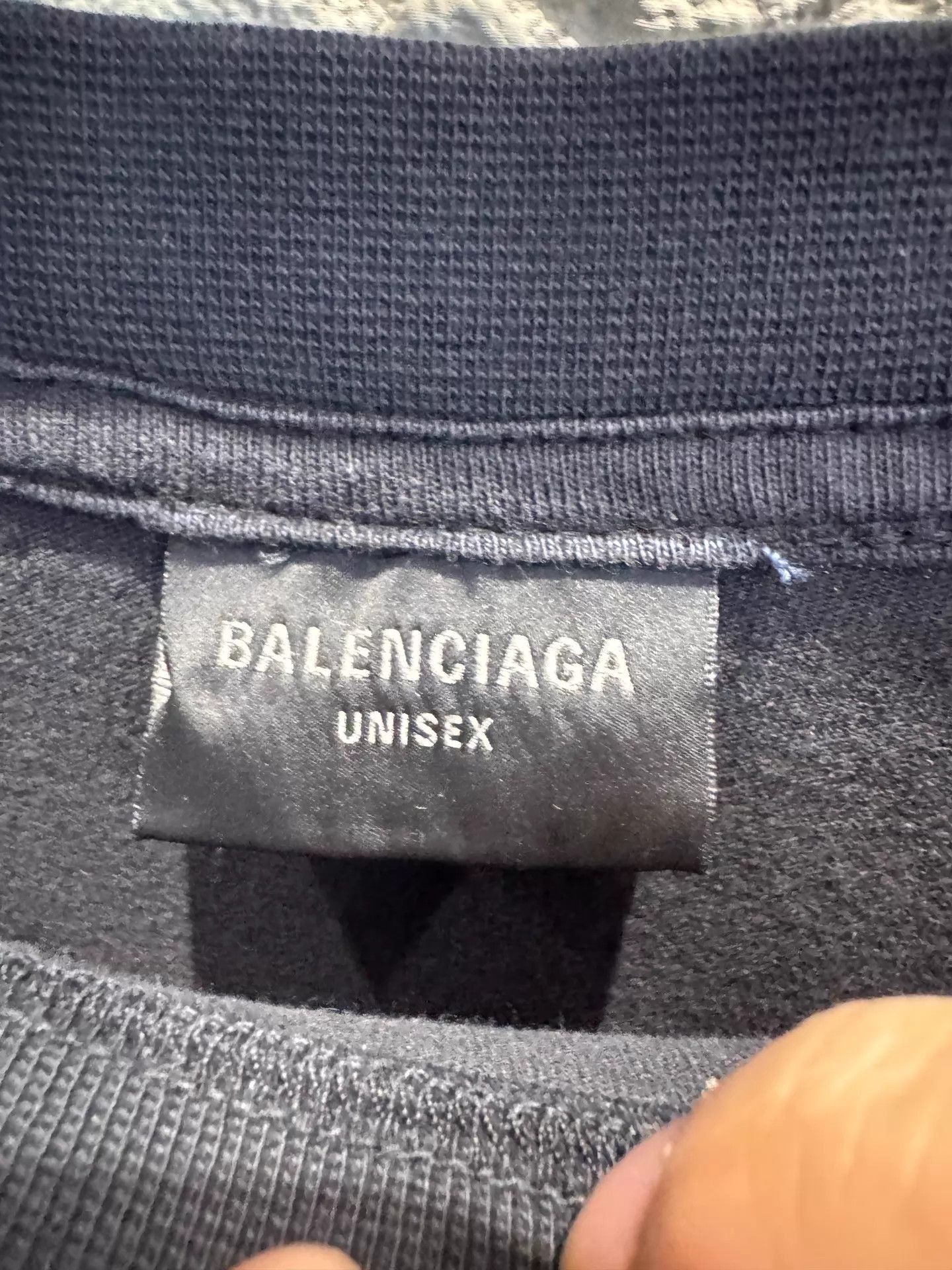 Balenciaga Black Short Sleeve Shirt with Red Emblem Size US M / EU 48-50 / 2 - 2 Thumbnail