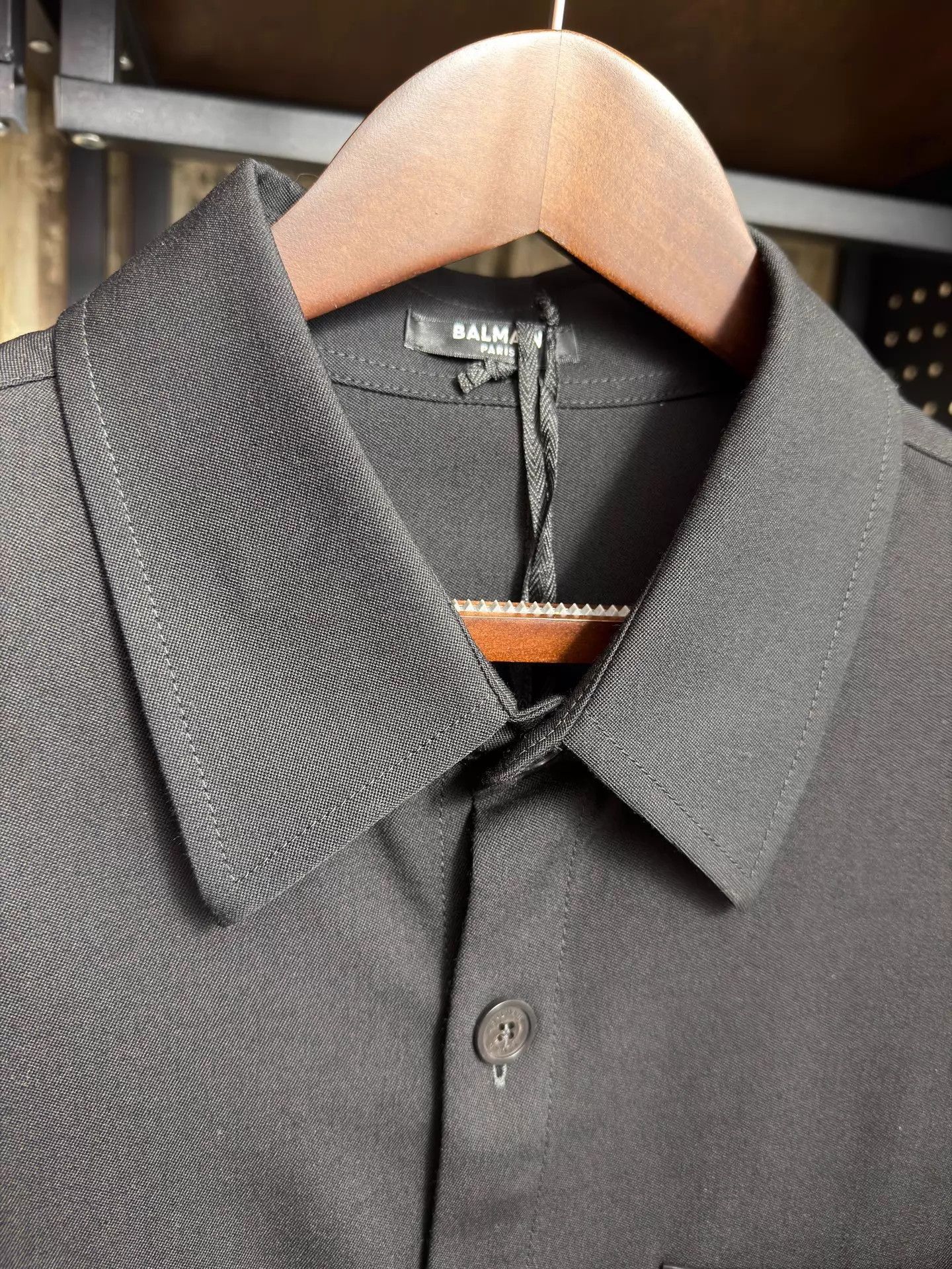 Balmain Black Long-Sleeve Button-Up Shirt Size L Size US L / EU 52-54 / 3 - 3 Thumbnail