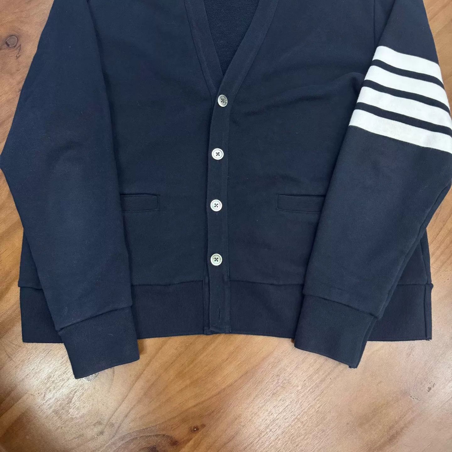 Thom Browne Blue V-Neck Button Cardigan with Striped Sleeves Size US XL / EU 56 / 4 - 3 Thumbnail