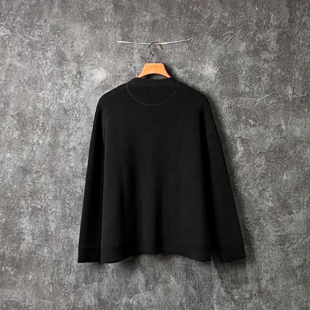 Valentino Valentino Black V-Neck Wool Cardigan Size US M / EU 48-50 / 2 - 2 Thumbnail