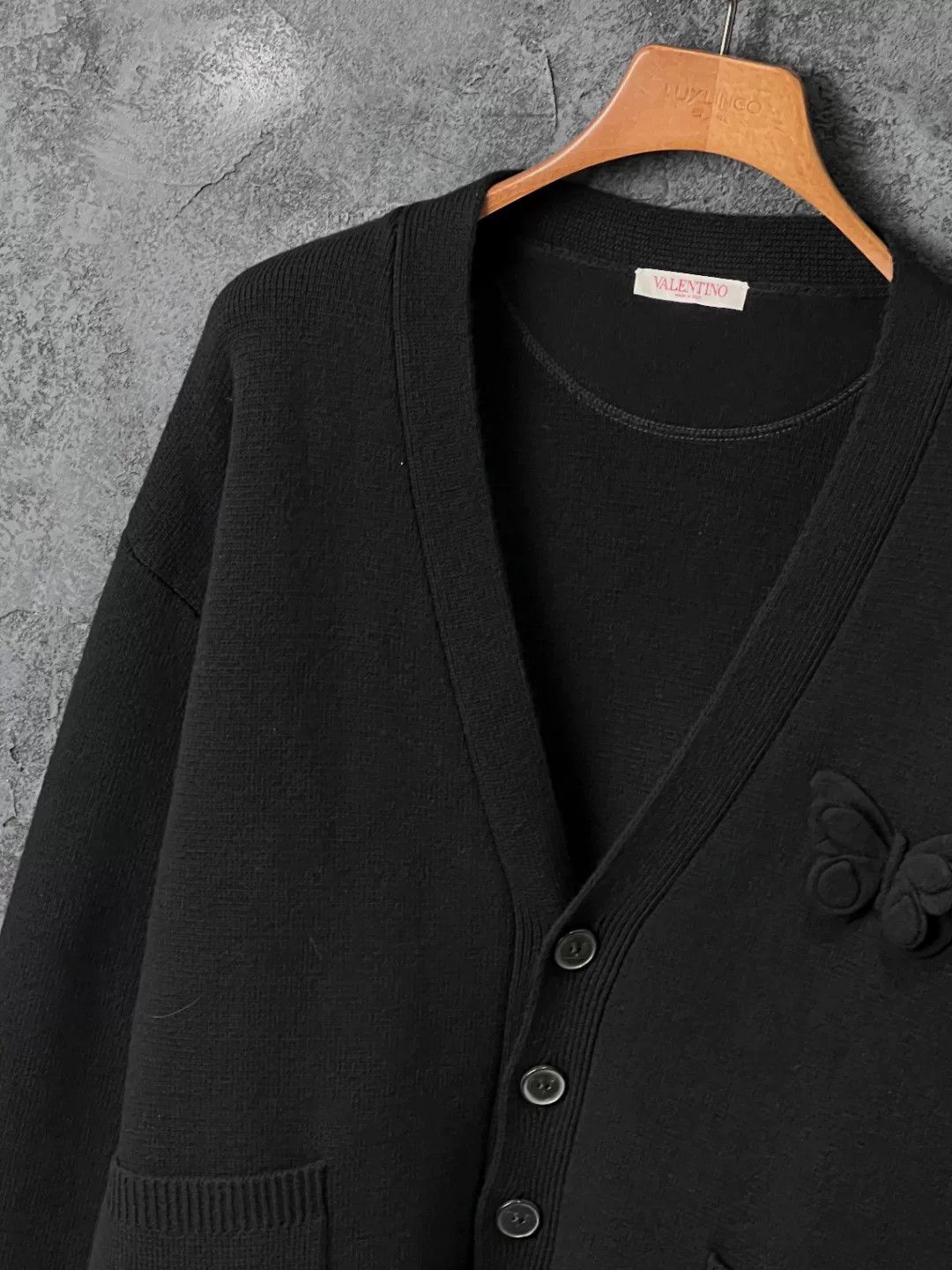 Valentino Valentino Black V-Neck Wool Cardigan Size US M / EU 48-50 / 2 - 5 Thumbnail