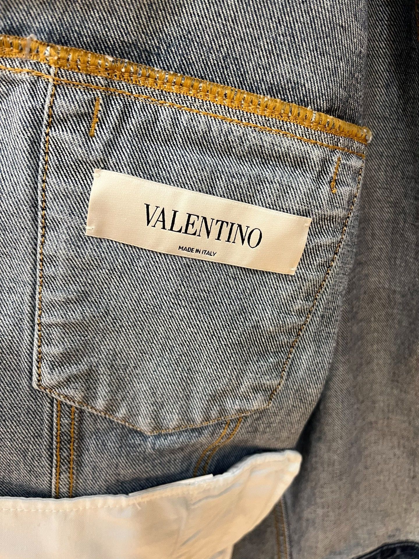Valentino Valentino Large V Logo Denim Jacket Size US S / EU 44-46 / 1 - 7 Thumbnail