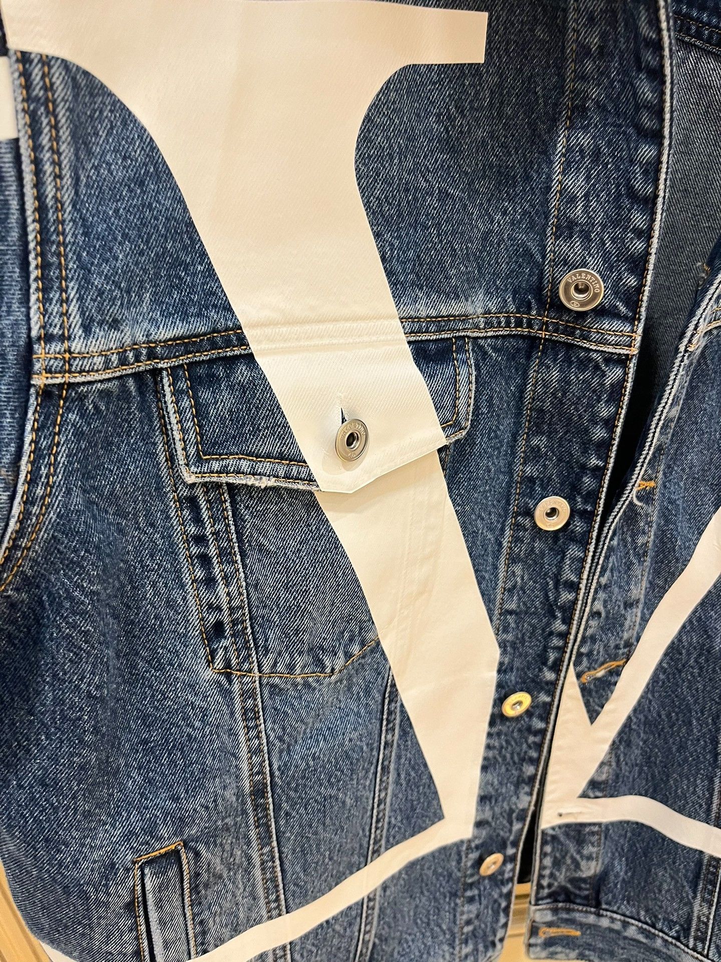 Valentino Valentino Large V Logo Denim Jacket Size US S / EU 44-46 / 1 - 5 Thumbnail