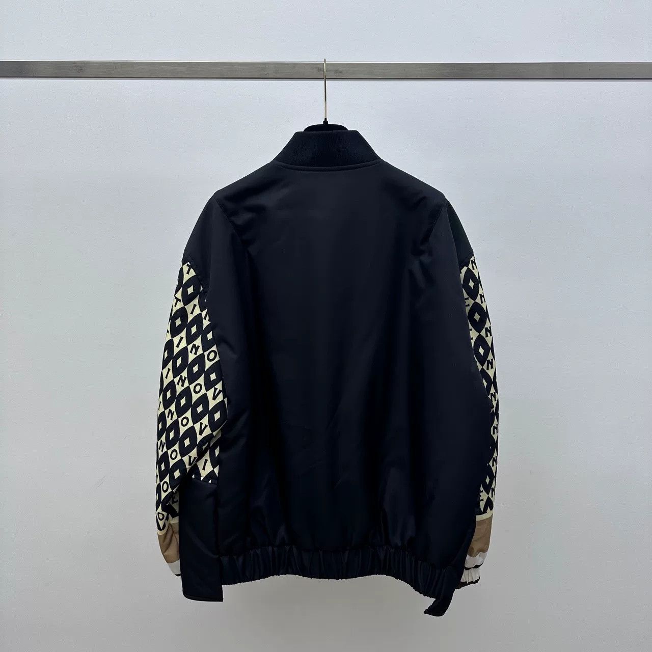 Valentino Valentino Black/White Diamond Bomber Jacket Size US XS / EU 42 / 0 - 2 Thumbnail