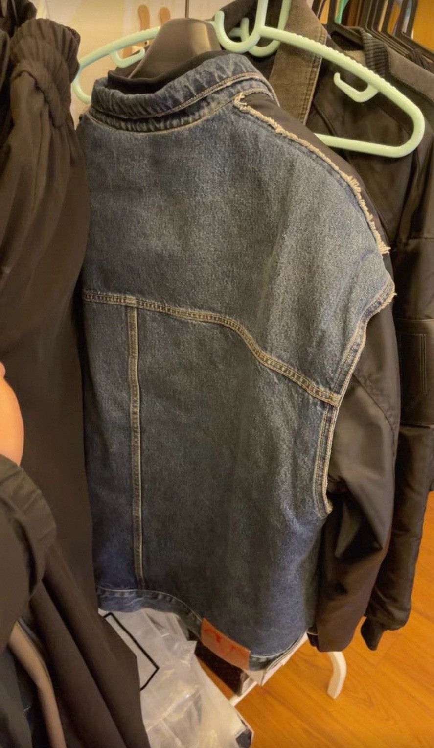 Valentino Valentino Black Bomber Outerwear Size US M / EU 48-50 / 2 - 3 Thumbnail