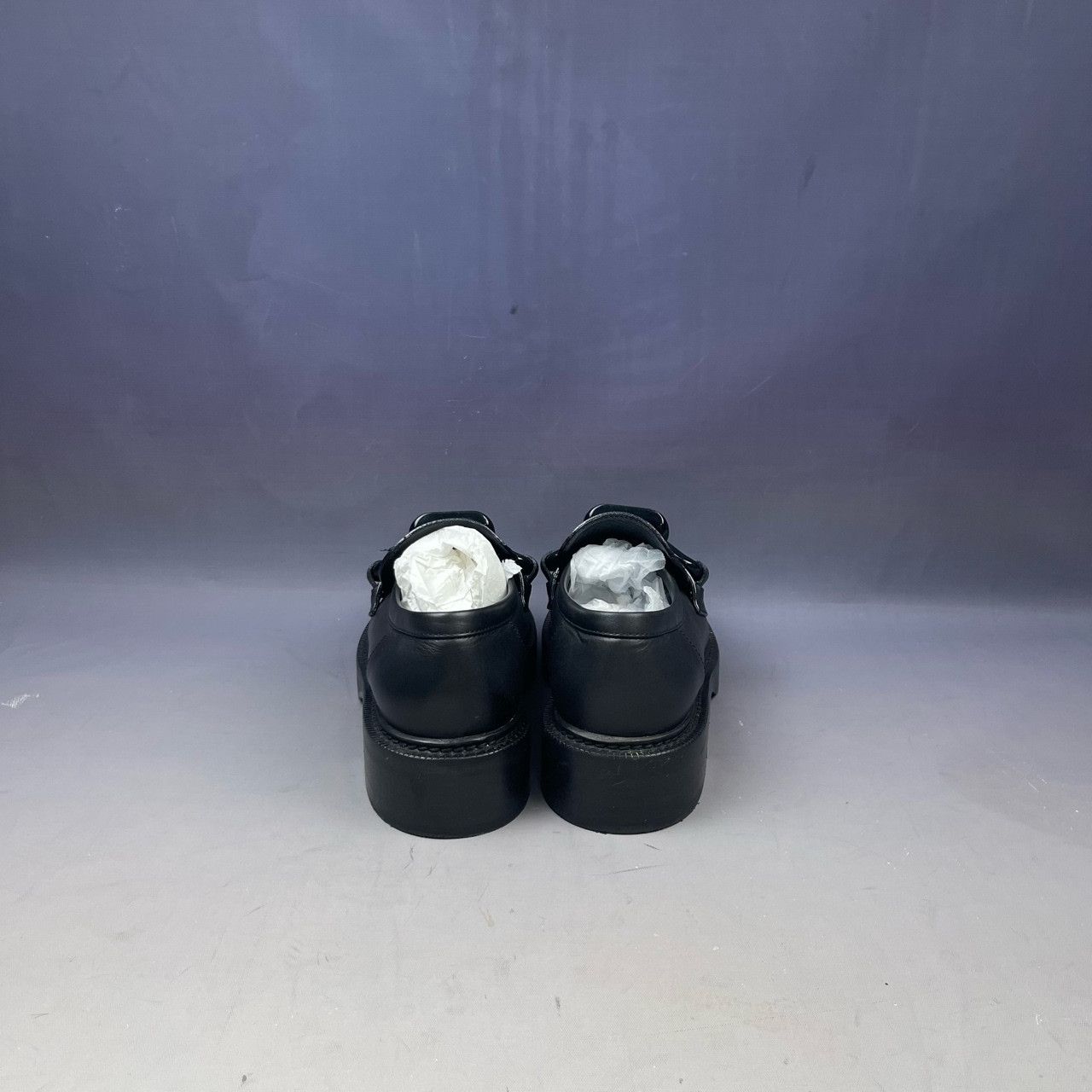 Louis Vuitton Louis Vuitton Lowtop Sneakers us_6 Women Size US 6 / IT 36 - 5 Thumbnail