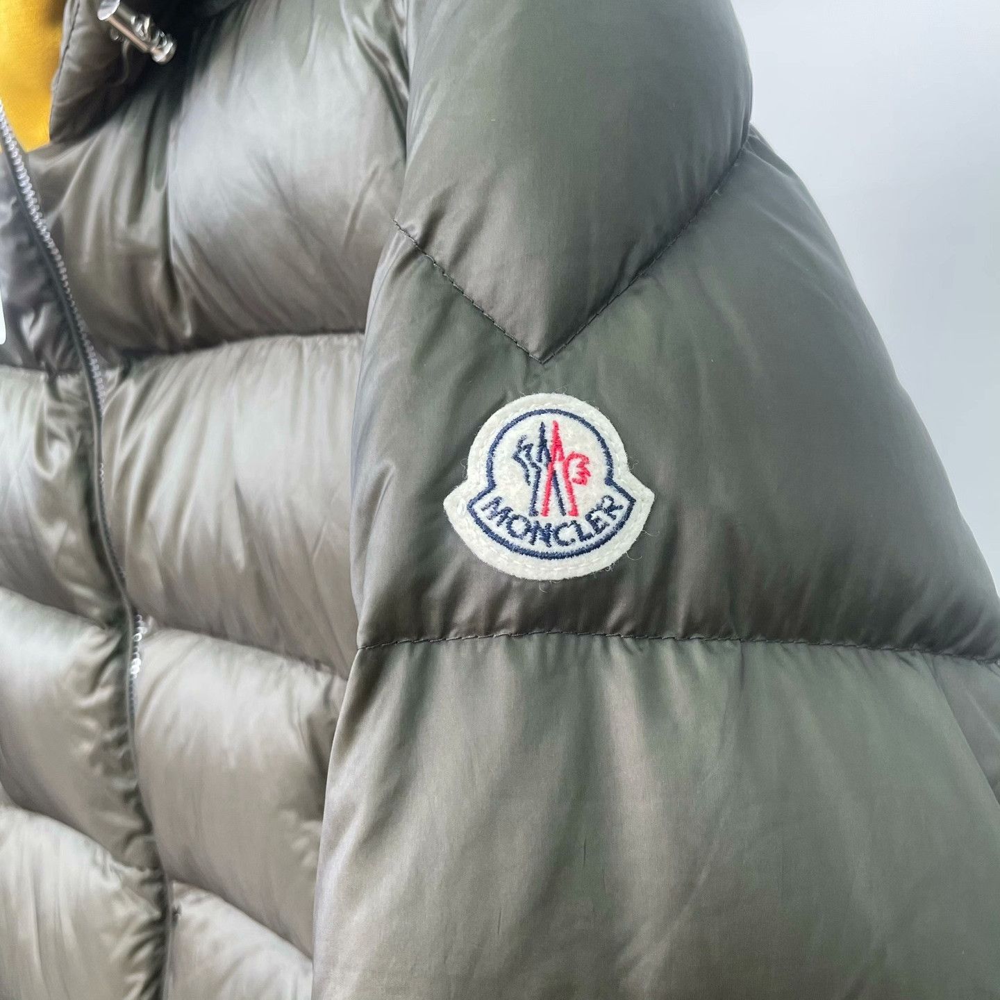 Moncler Moncler Down Heavy Coat xxs Men Size US XXS / EU 40 - 3 Thumbnail