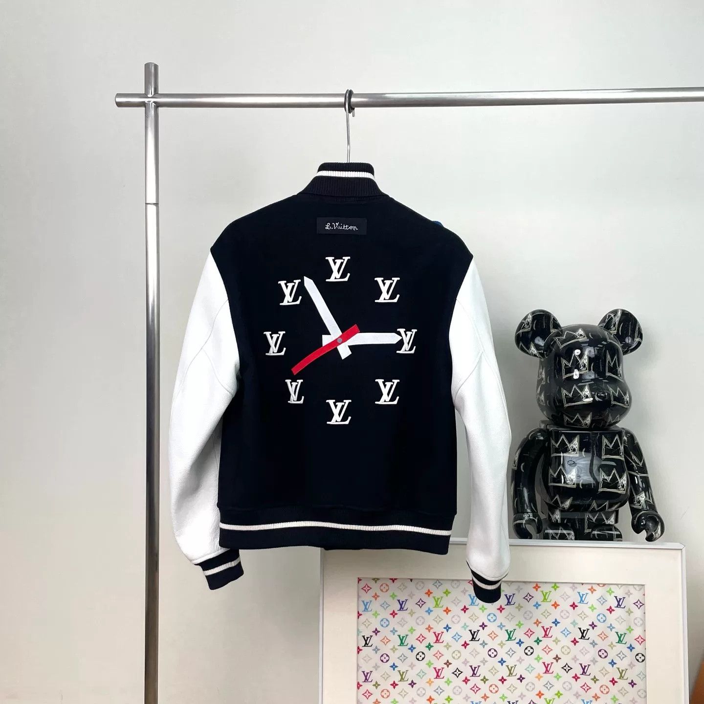 Louis Vuitton Louis Vuitton Light Jacket s Men Size US S / EU 44-46 / 1 - 2 Thumbnail