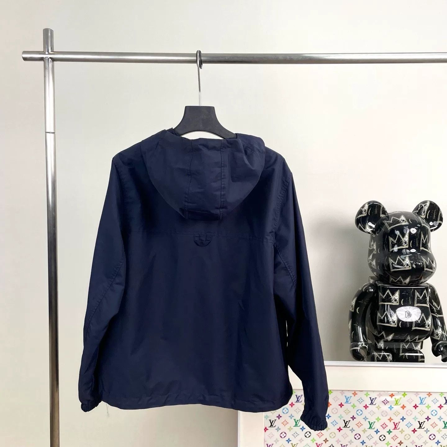 Louis Vuitton Louis Vuitton Retro Jacket M Women Size M / US 6-8 / IT 42-44 - 5 Thumbnail