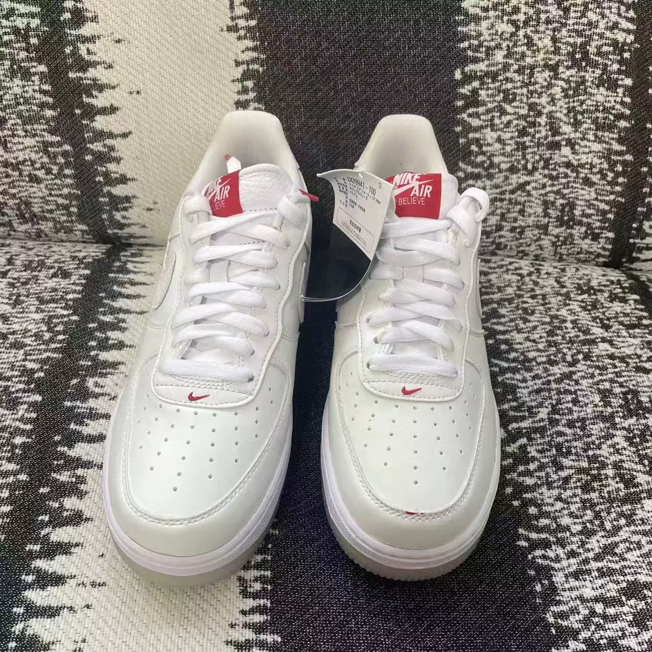 Nike Nike AIR FORCE 1 Red Lowtop Sneakers 7.5 Men Size US 7.5 / EU 40-41 - 2 Thumbnail