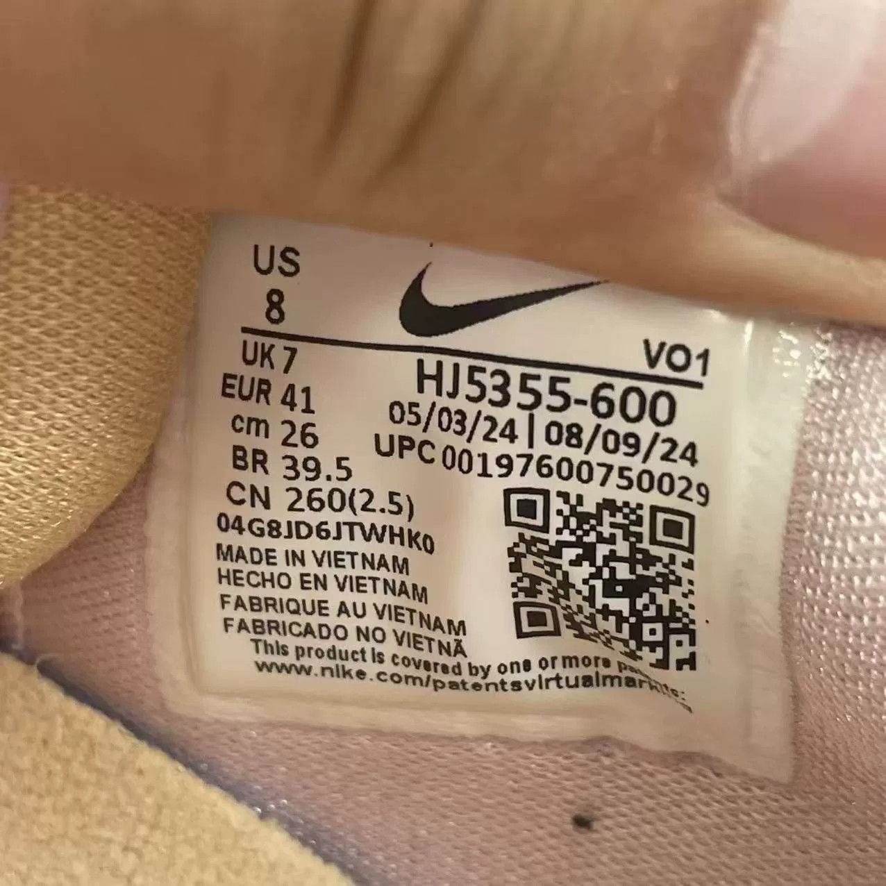 Nike Nike Basketball Pink Lowtop Sneakers 8 Men Size US 8 / EU 41 - 9 Thumbnail