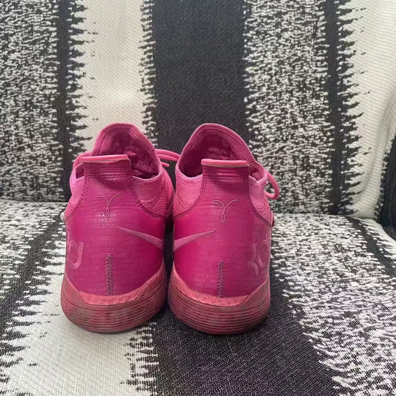 Nike Nike KD Pink Lowtop Sneakers 13 Men Size US 13 / EU 46 - 6 Thumbnail