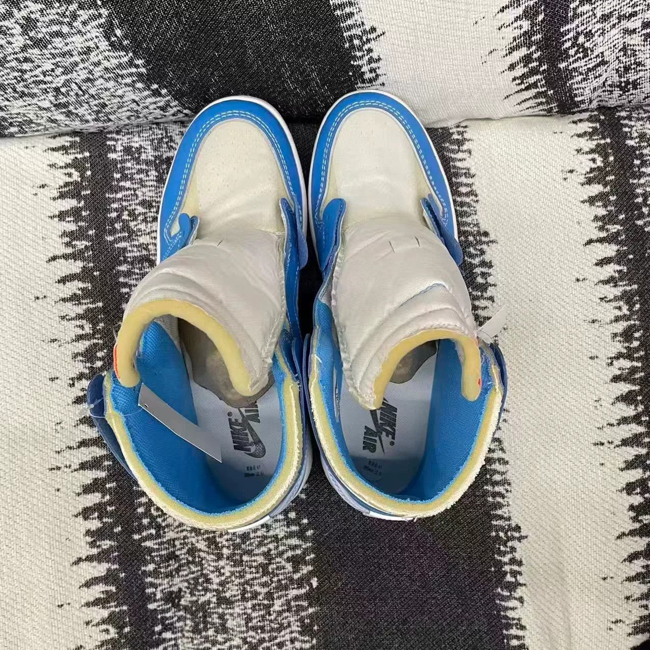 Jordan Brand Jordan Brand AIR JORDAN Blue Lowtop Sneakers 11.5 Men Size US 11.5 / EU 44-45 - 6 Thumbnail