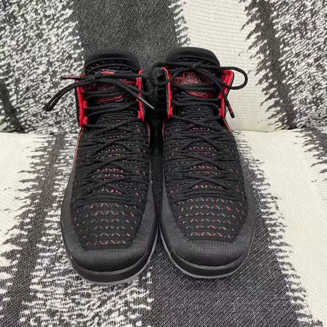 Jordan Brand Jordan Brand AIR JORDAN Black Lowtop Sneakers 8 Men Size US 8 / EU 41 - 2 Thumbnail