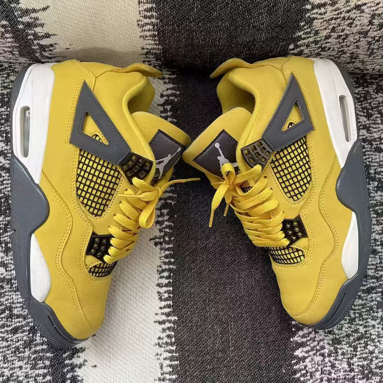 Jordan Brand Jordan Brand AIR JORDAN Yellow Lowtop Sneakers 8 Men Size US 8 / EU 41 - 5 Thumbnail