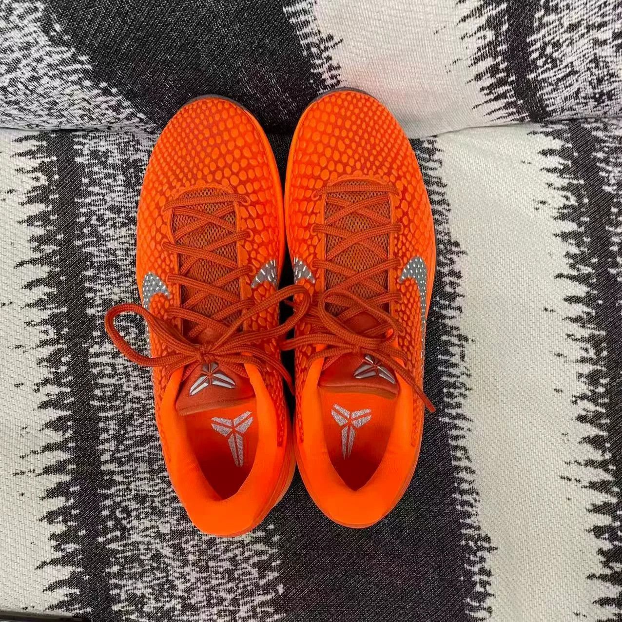 Nike Nike KOBE Orange Lowtop Sneakers 10 Men Size US 10 / EU 43 - 6 Thumbnail