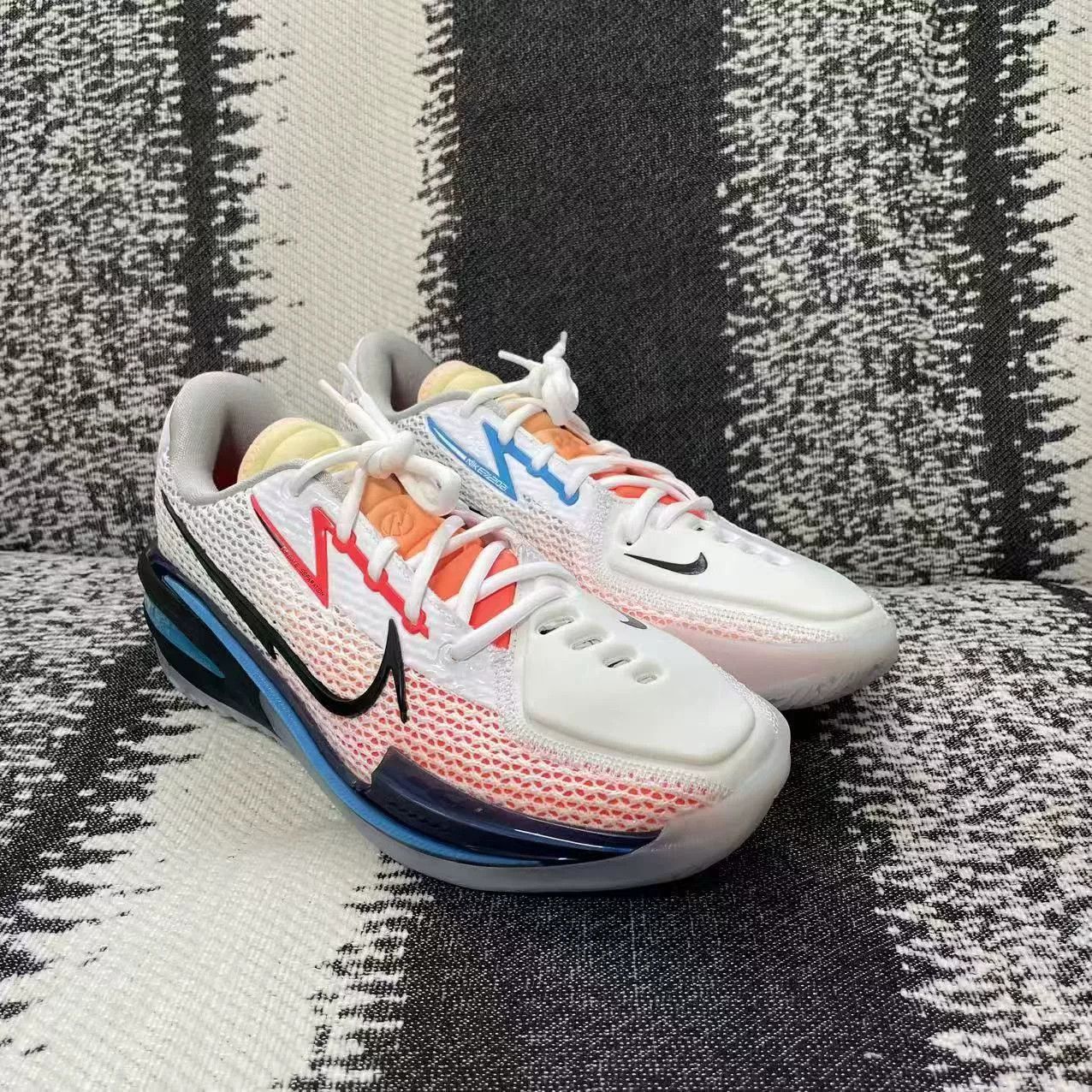 Nike Nike Blue Lowtop Sneakers 8 Men Size US 8 / EU 41 - 3 Thumbnail