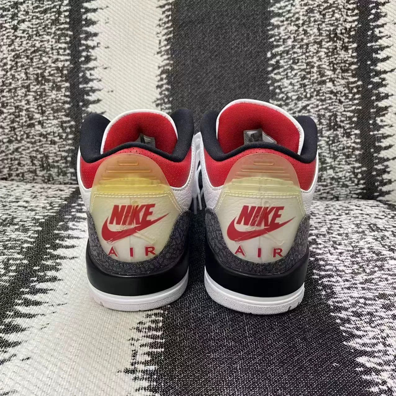 Jordan Brand Jordan Brand AIR JORDAN Red Lowtop Sneakers 10 Men Size US 10 / EU 43 - 5 Thumbnail