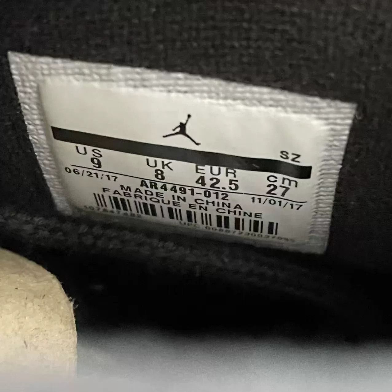 Jordan Brand Jordan Brand Retro Green Lowtop Sneakers 9.5 Men Size US 9.5 / EU 42-43 - 8 Thumbnail