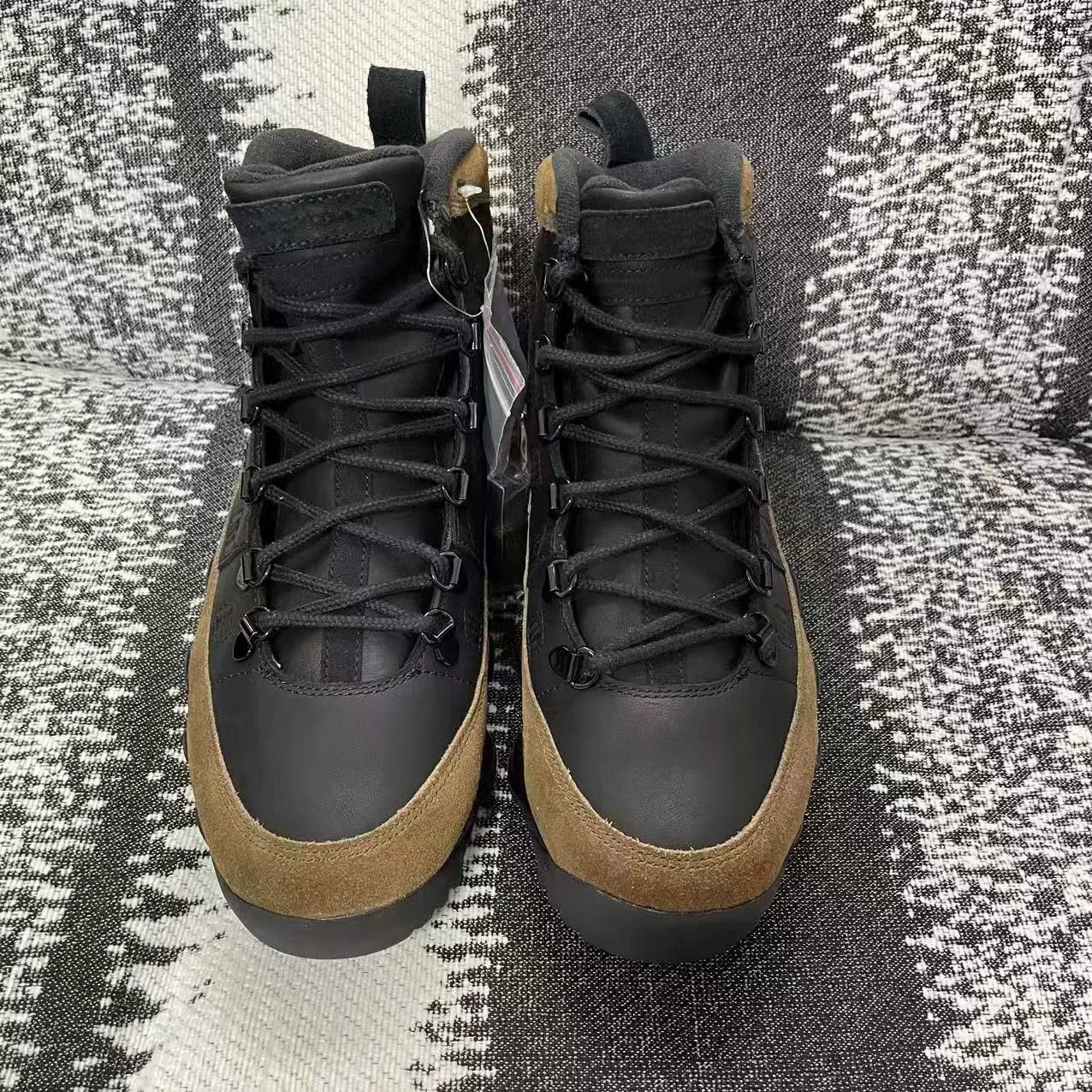 Jordan Brand Jordan Brand Retro Green Lowtop Sneakers 9.5 Men Size US 9.5 / EU 42-43 - 2 Thumbnail