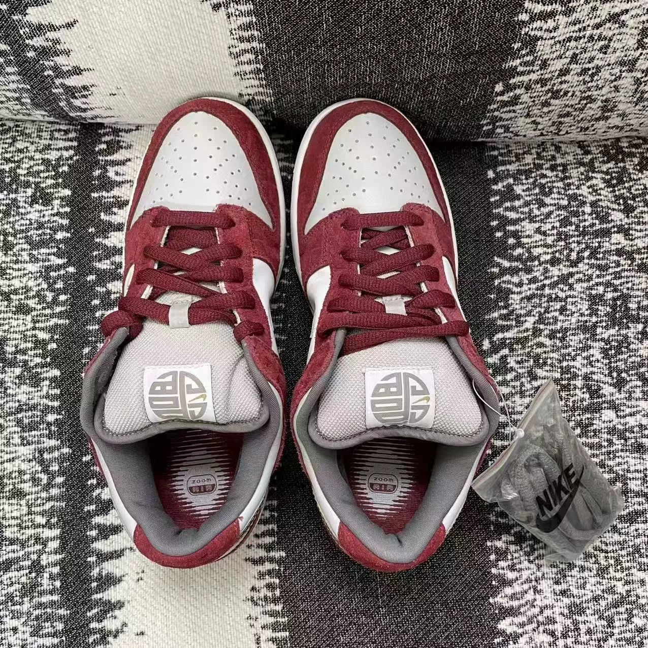 Nike Nike DUNK Red Lowtop Sneakers 8 Men Size US 8 / EU 41 - 6 Thumbnail