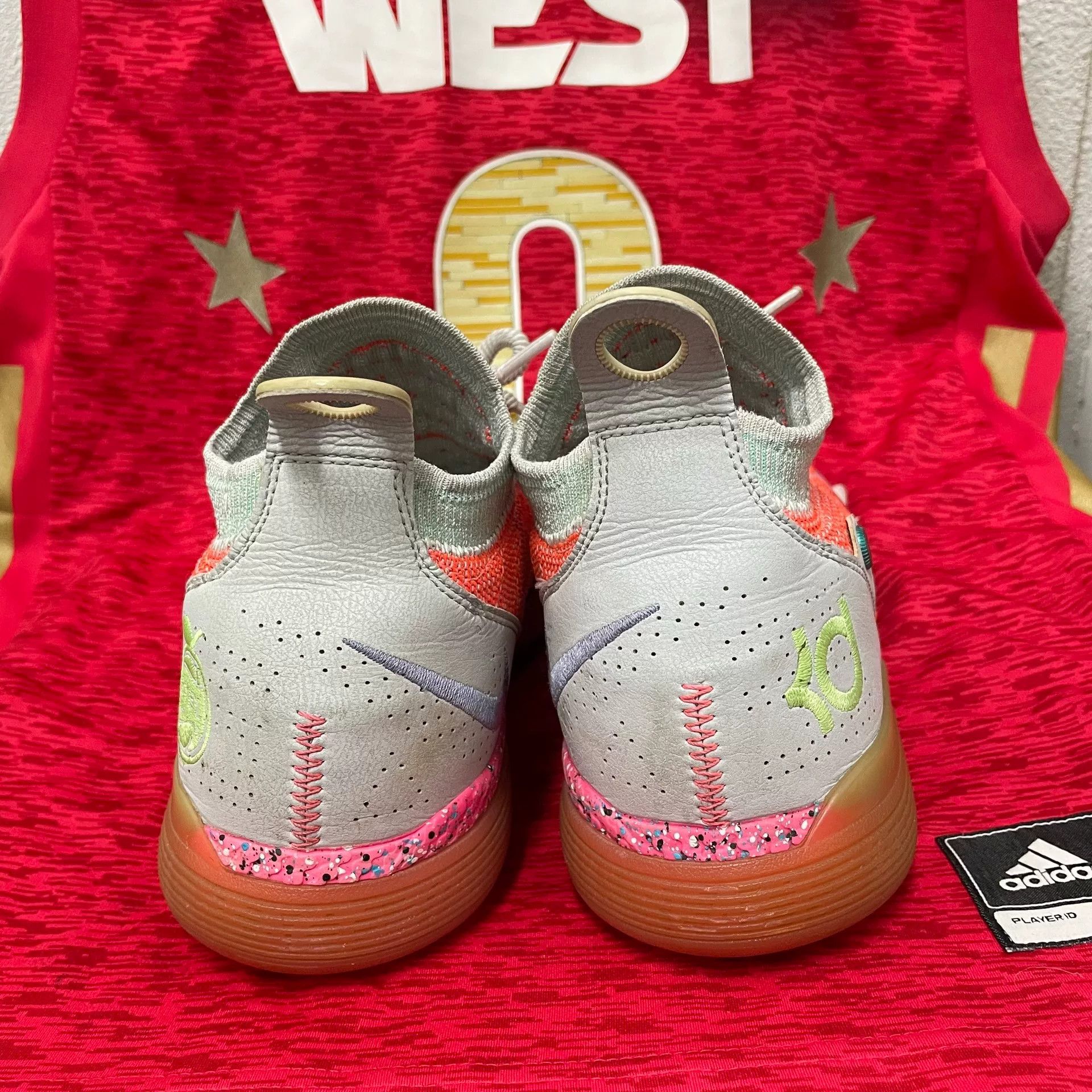 Nike Nike KD Pink Lowtop Sneakers 8 Men Size US 8 / EU 41 - 6 Thumbnail