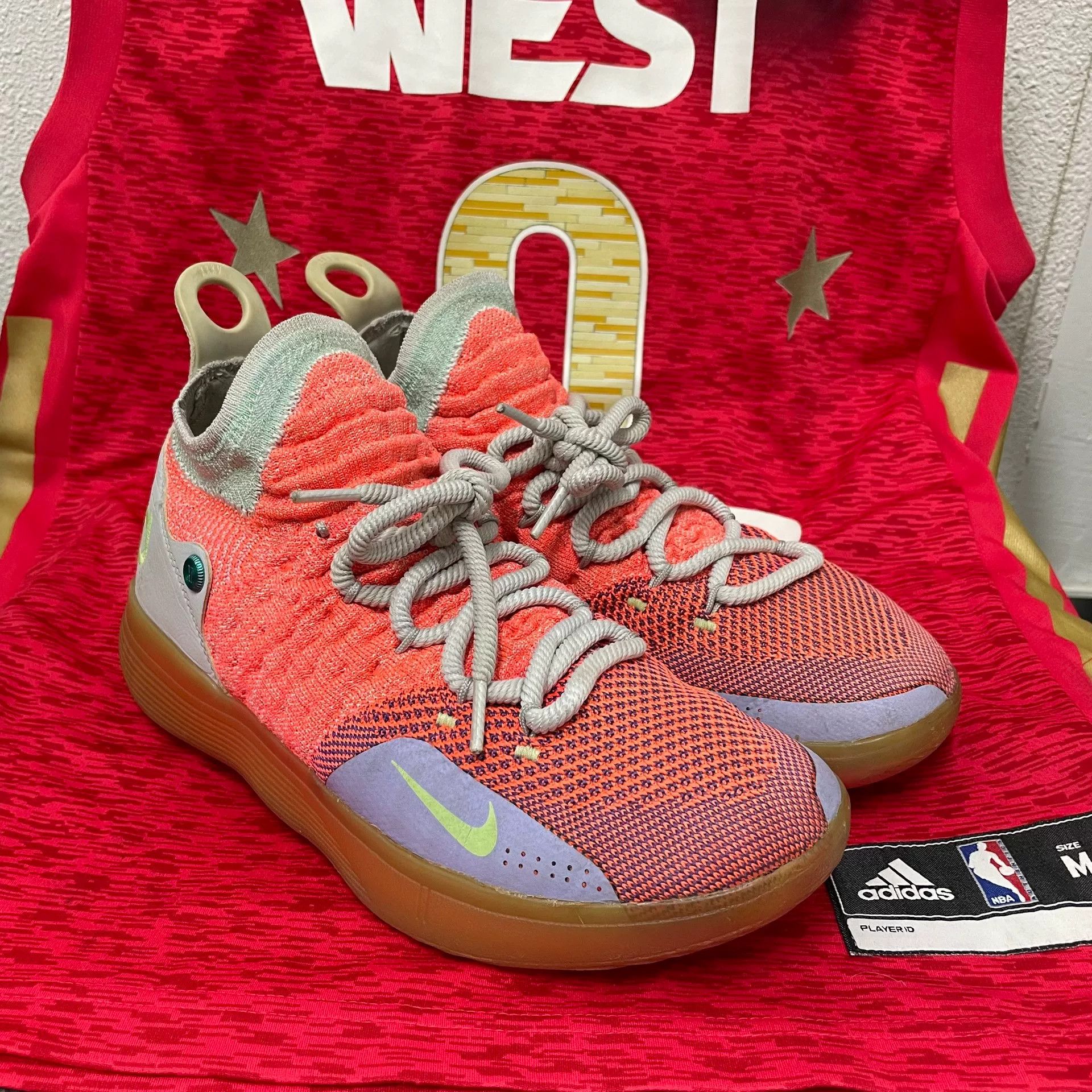 Nike Nike KD Pink Lowtop Sneakers 8 Men Size US 8 / EU 41 - 3 Thumbnail