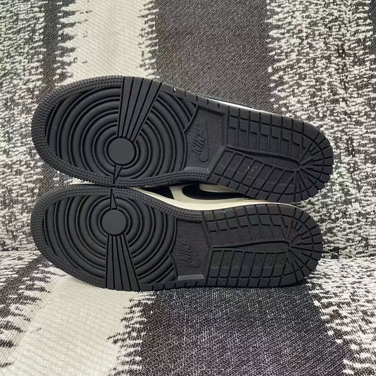 Jordan Brand Jordan Brand AIR JORDAN Black Lowtop Sneakers 5.5 Men Size US 5.5 / EU 38 - 7 Thumbnail