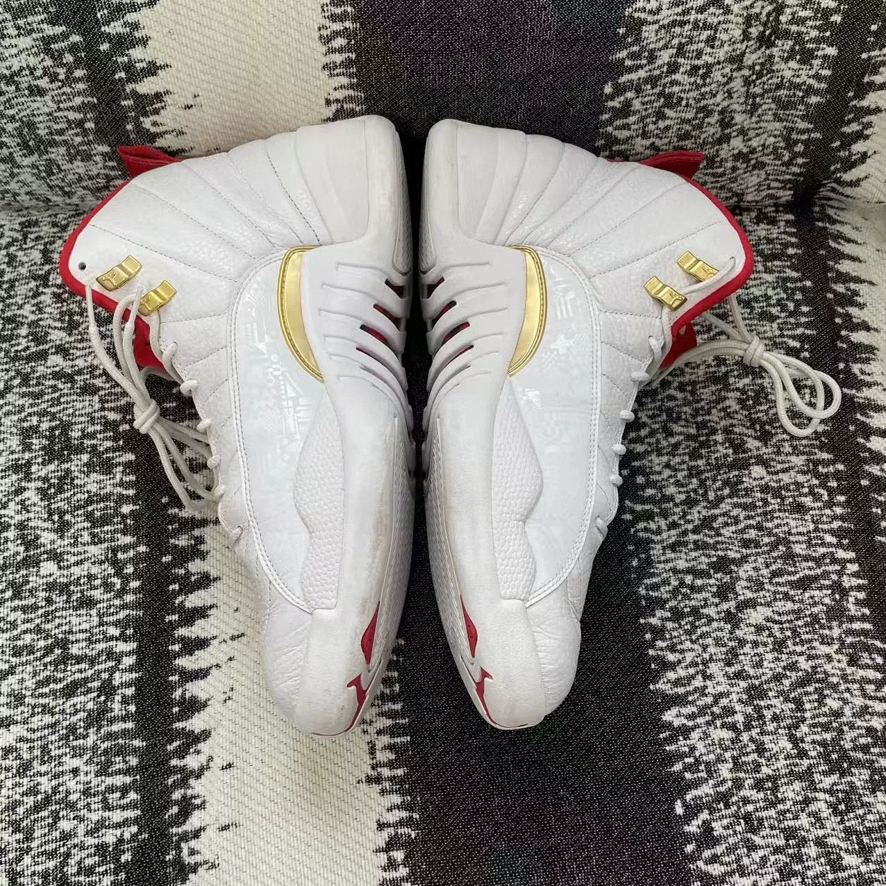 Jordan Brand Jordan Brand AIR JORDAN White Lowtop Sneakers 13 Men Size US 13 / EU 46 - 4 Thumbnail