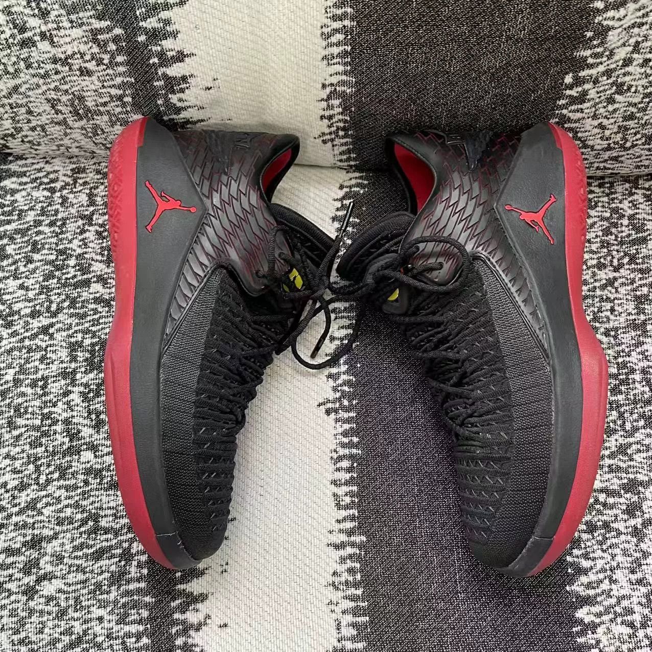 Jordan Brand Jordan Brand AIR JORDAN Black Lowtop Sneakers 8 Men Size US 8 / EU 41 - 5 Thumbnail
