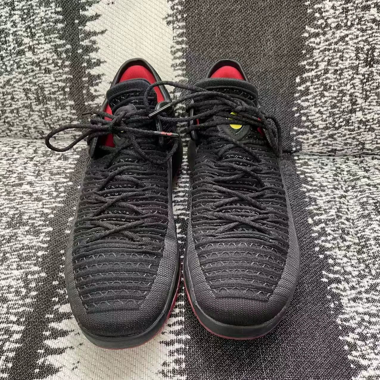 Jordan Brand Jordan Brand AIR JORDAN Black Lowtop Sneakers 8 Men Size US 8 / EU 41 - 2 Thumbnail