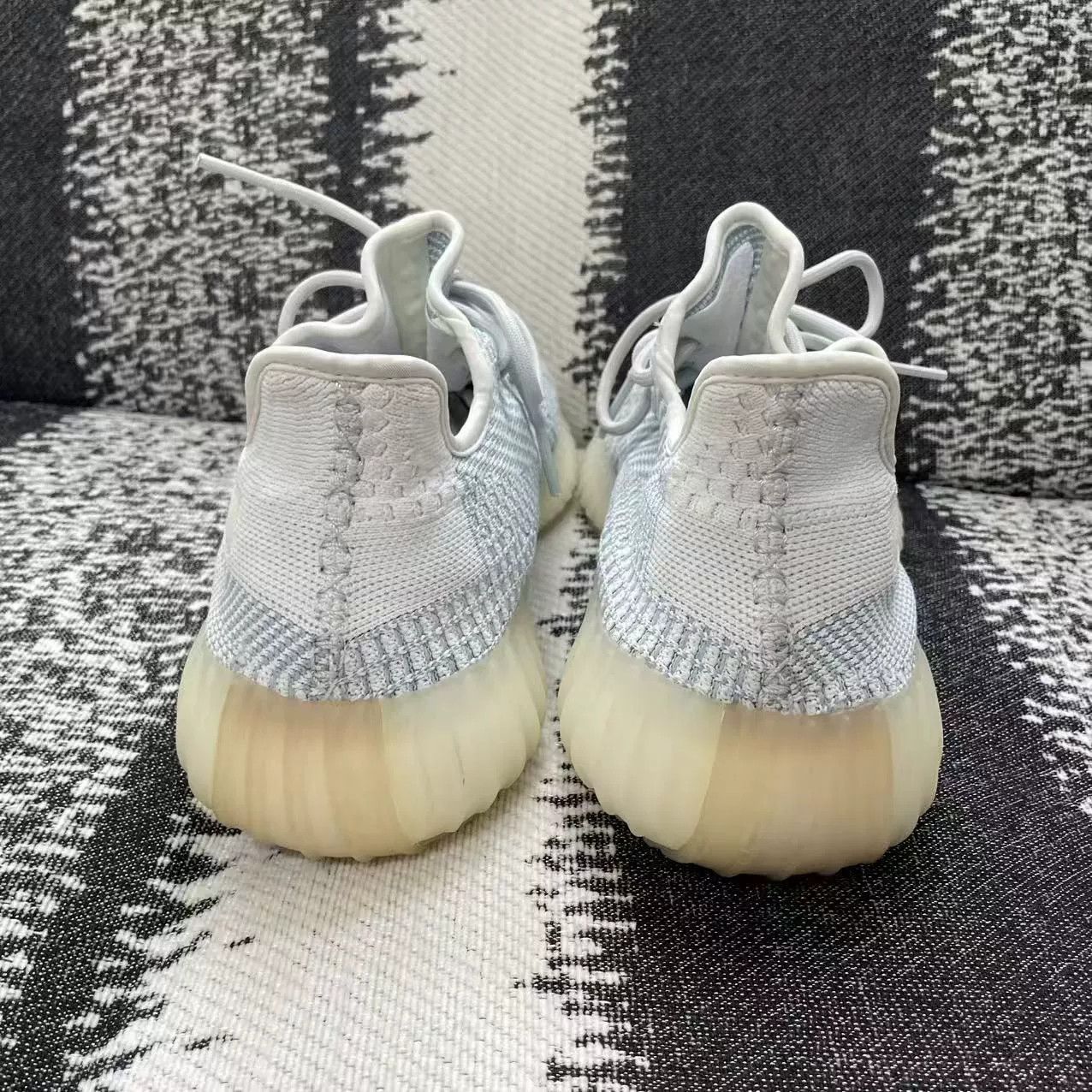 Adidas Adidas YEEZY Blue Lowtop Sneakers 11.5 Men Size US 11.5 / EU 44-45 - 6 Thumbnail