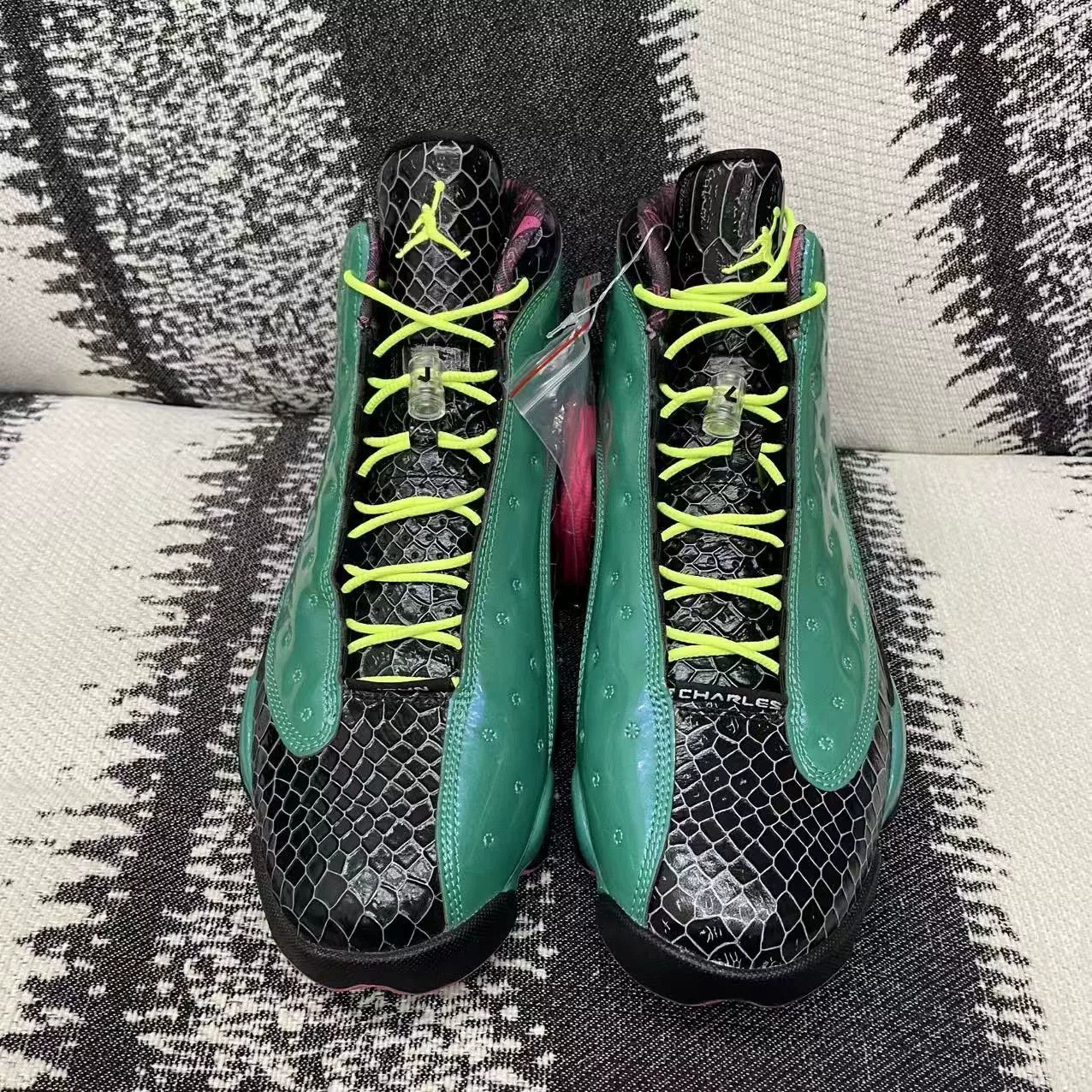Jordan Brand Jordan Brand AIR JORDAN Green Lowtop Sneakers 12 Men Size US 12 / EU 45 - 2 Thumbnail