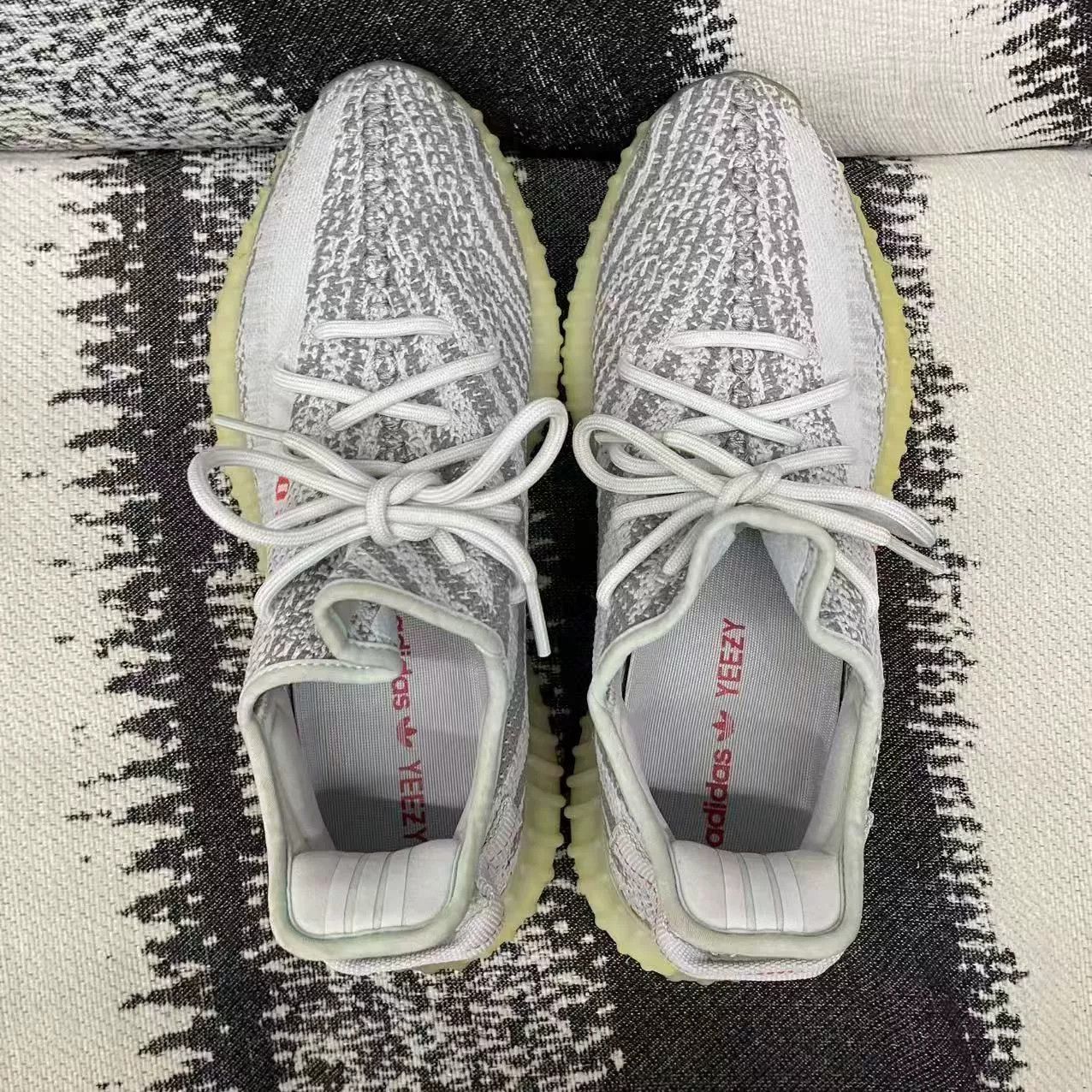 Adidas Adidas YEEZY Blue Lowtop Sneakers 11 Men Size US 11 / EU 44 - 7 Thumbnail