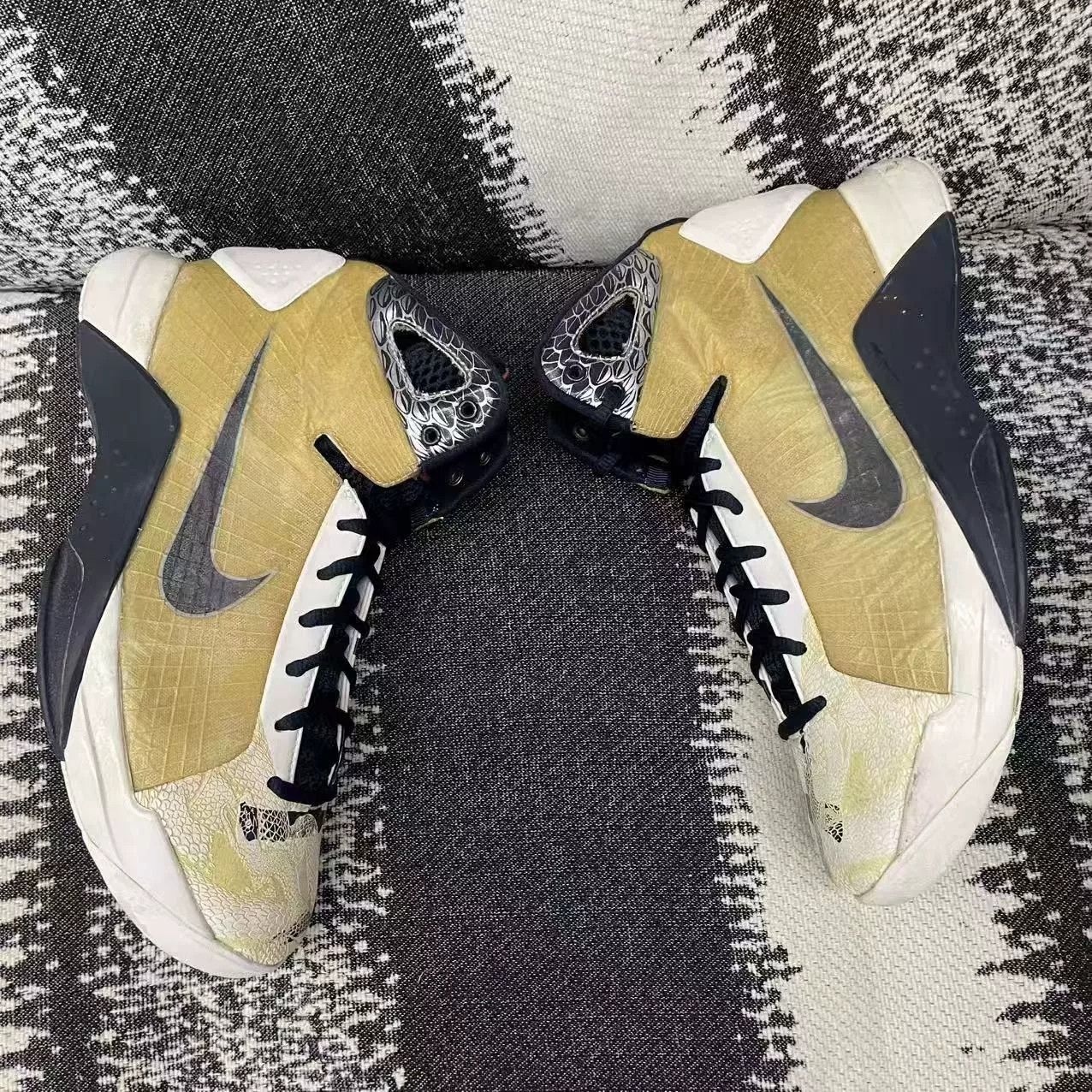 Nike Nike DUNK Lowtop Sneakers 9.5 Men Size US 9.5 / EU 42-43 - 4 Thumbnail