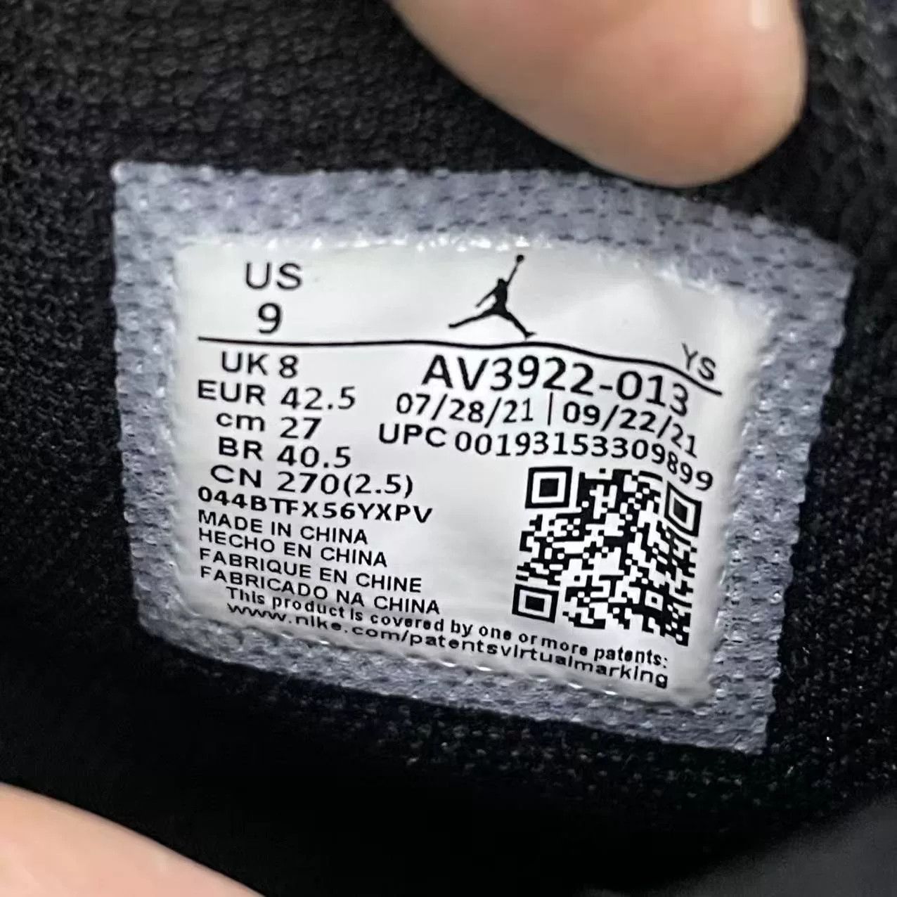 Jordan Brand Jordan Brand AIR JORDAN Black Lowtop Sneakers 9.5 Men Size US 9.5 / EU 42-43 - 8 Thumbnail