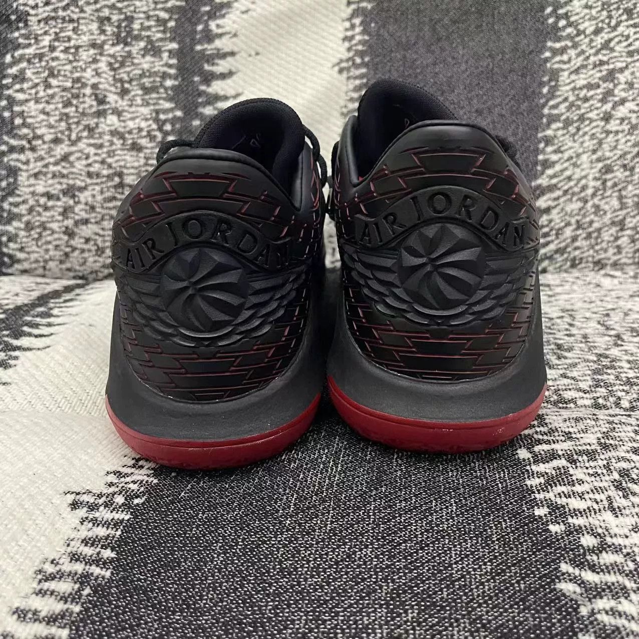 Jordan Brand Jordan Brand AIR JORDAN Black Lowtop Sneakers 8 Men Size US 8 / EU 41 - 6 Thumbnail