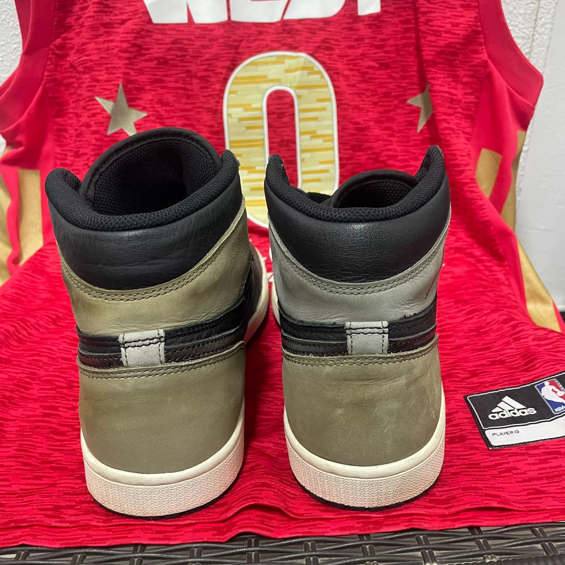 Jordan Brand Jordan Brand AIR JORDAN Lowtop Sneakers 11.5 Men Size US 11.5 / EU 44-45 - 6 Thumbnail