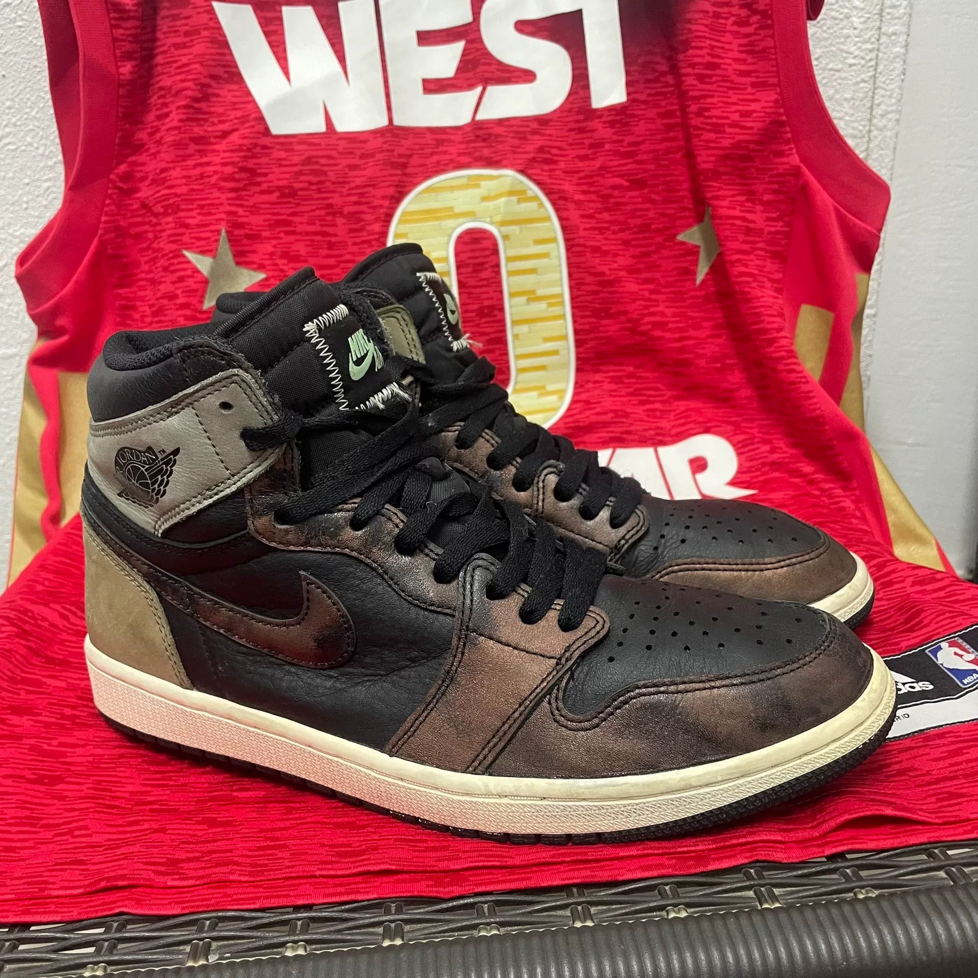 Jordan Brand Jordan Brand AIR JORDAN Lowtop Sneakers 11.5 Men Size US 11.5 / EU 44-45 - 3 Thumbnail