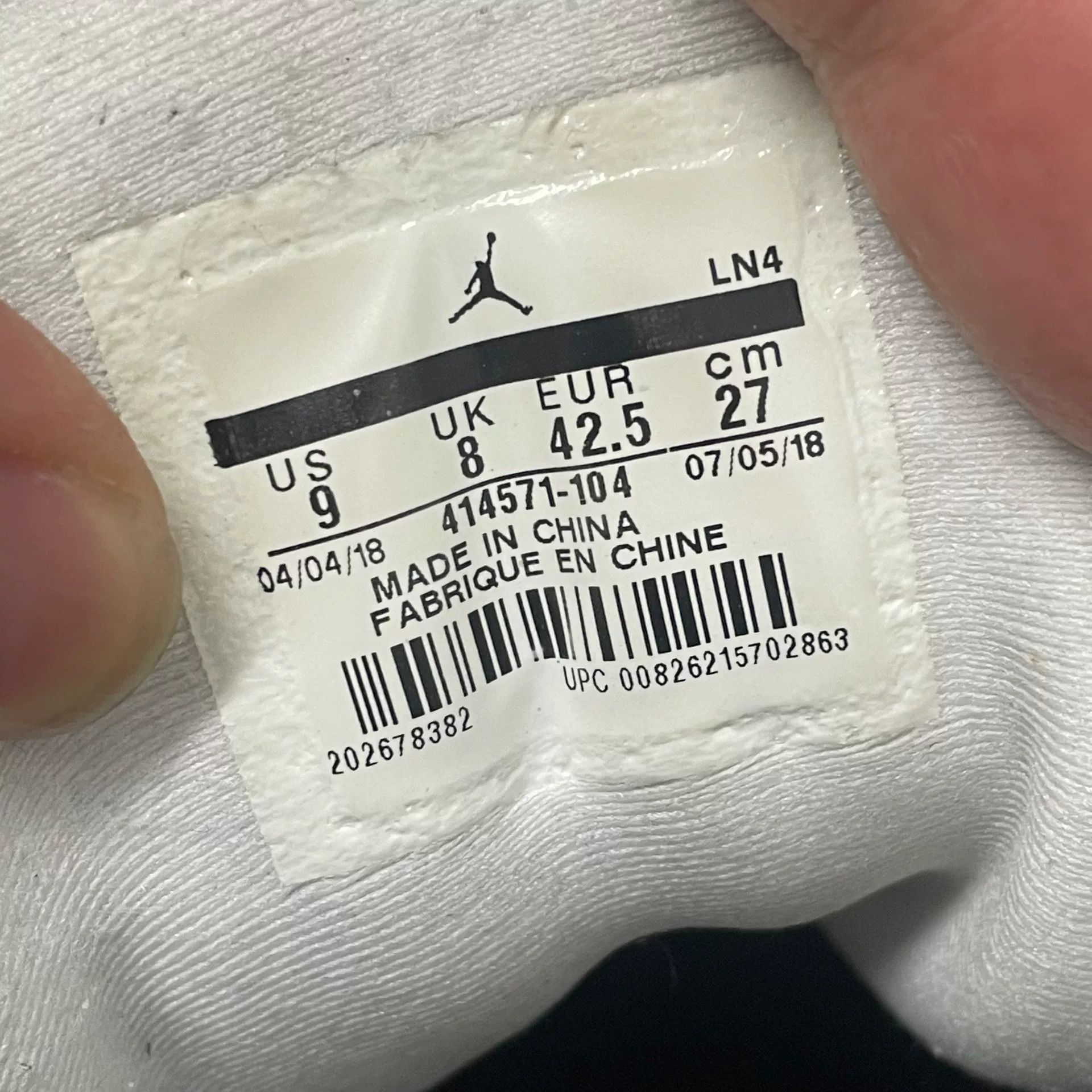Jordan Brand Jordan Brand AIR JORDAN Black Lowtop Sneakers 9.5 Men Size US 9.5 / EU 42-43 - 9 Thumbnail