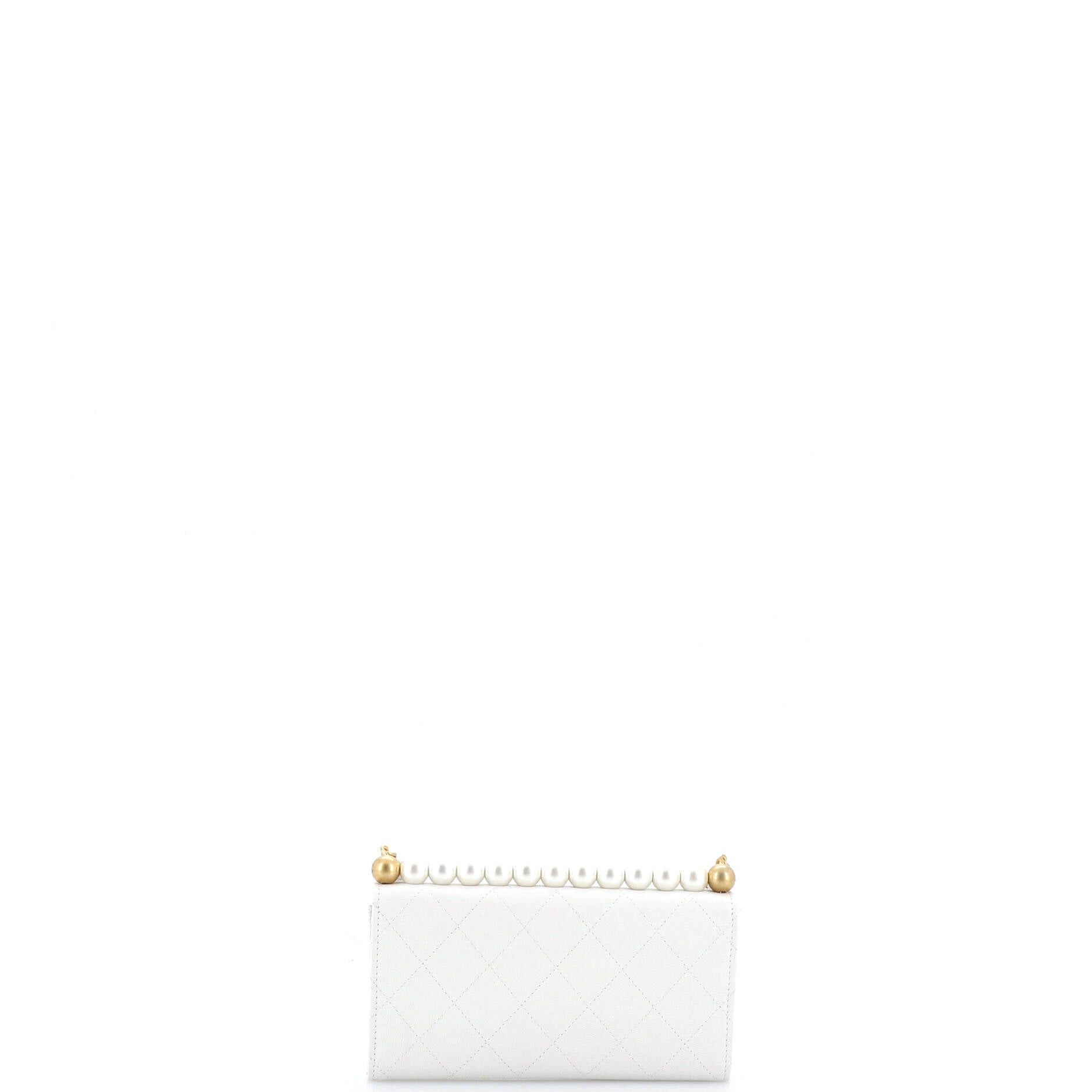 Chanel Chic Pearls Clutch with Chain Size ONE SIZE - 4 Thumbnail
