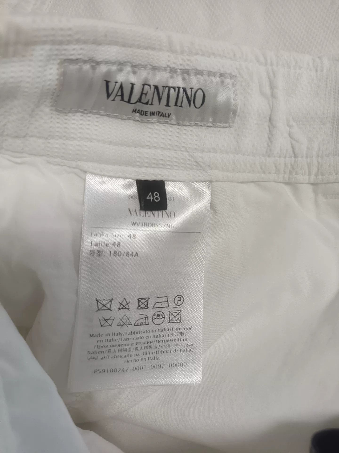 Valentino Valentino Men's White Bermuda Print Shorts Size US 32 / EU 48 - 4 Thumbnail