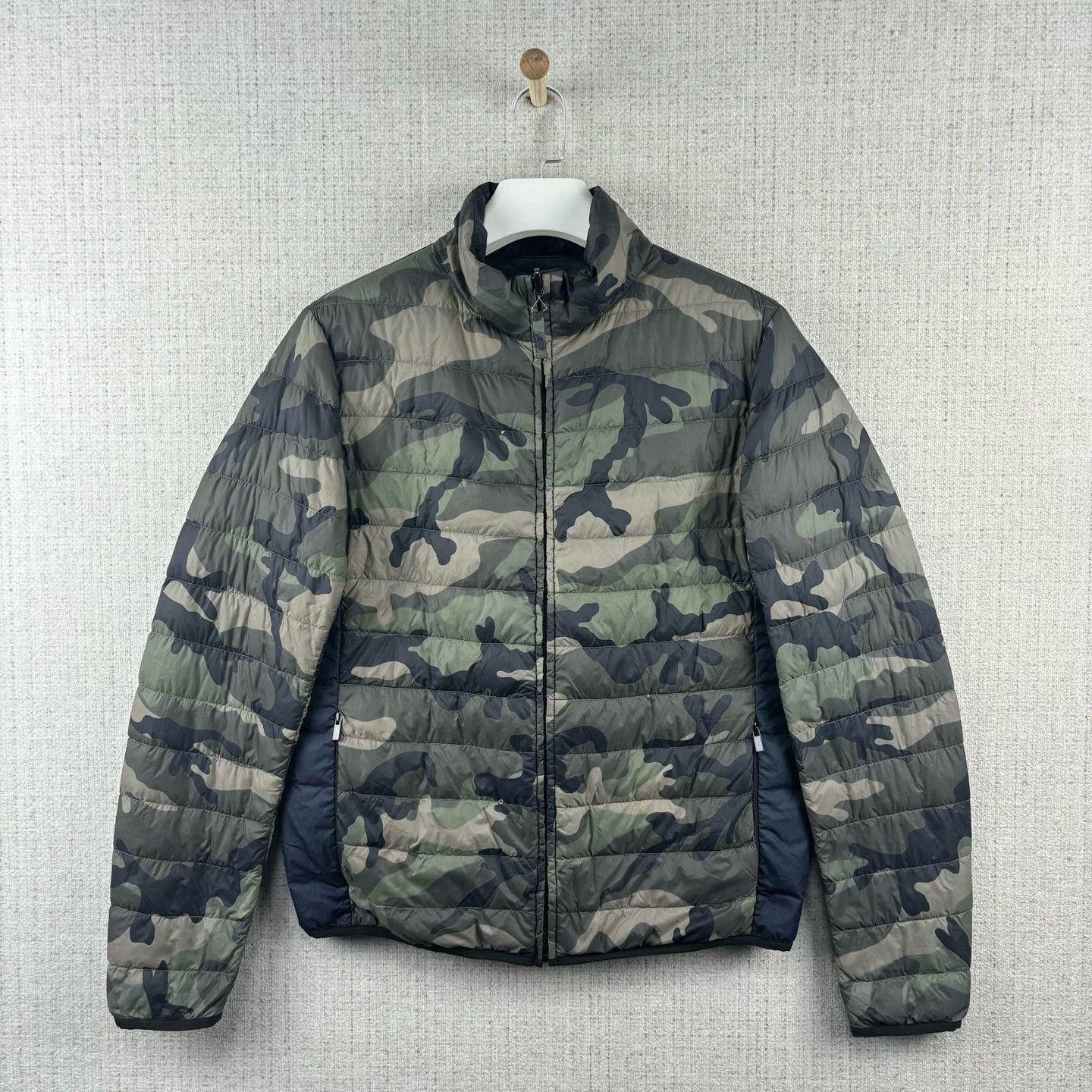 Valentino Valentino Reversible Camouflage Quilted Down Jacket Size US S / EU 44-46 / 1 - 3 Thumbnail