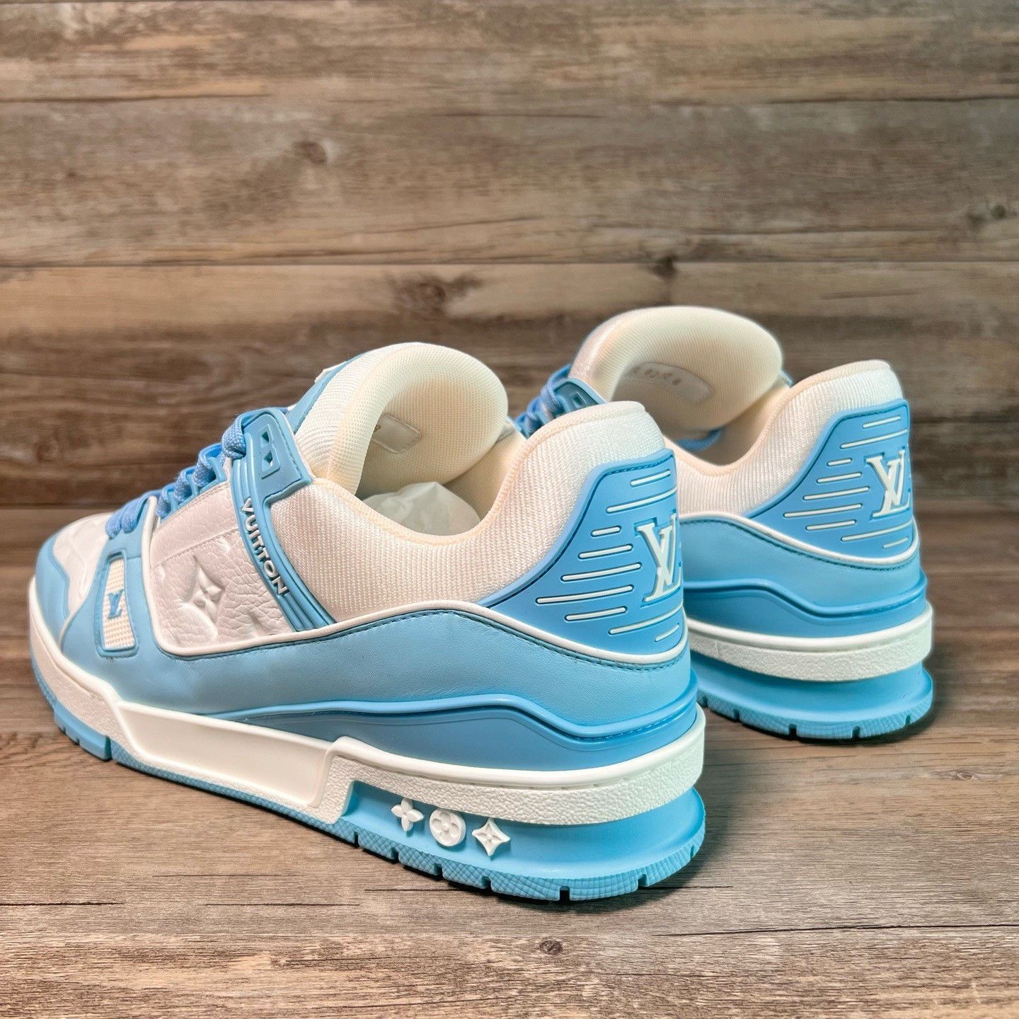 Louis Vuitton LV Trainer Baby Blue White Sneakers Size US 10 / EU 43 - 4 Thumbnail