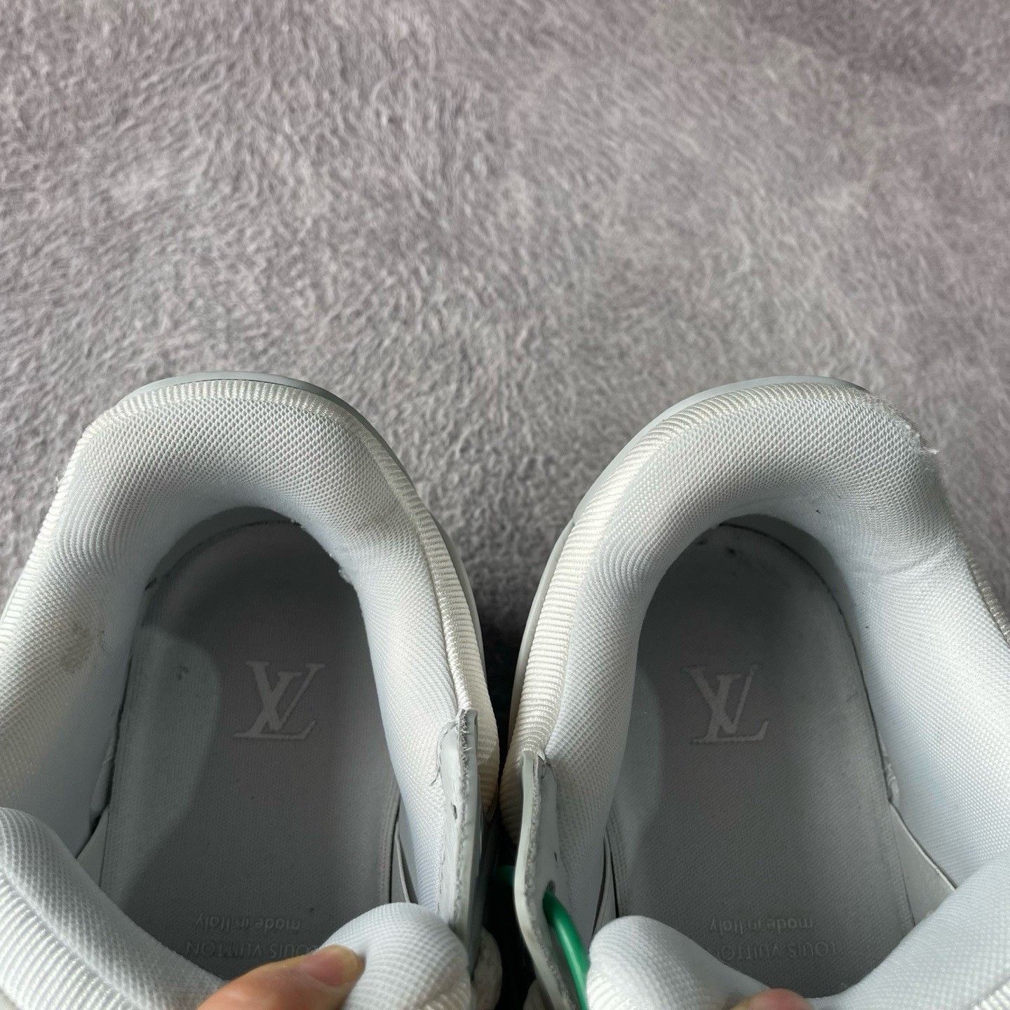 Louis Vuitton LV Trainer Maxi White Gray 41 Size US 8 / EU 41 - 8 Thumbnail