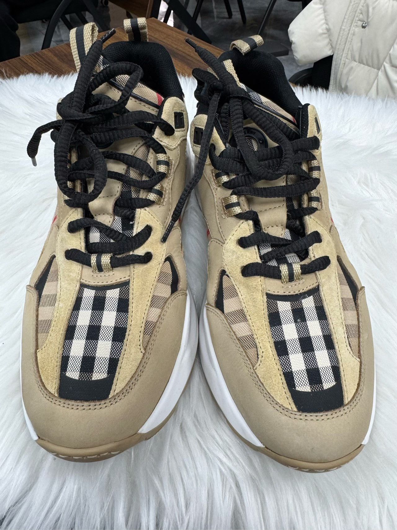 Burberry Burberry Classic Checkered Low-Top Sneakers Size US 8 / EU 41 - 2 Thumbnail