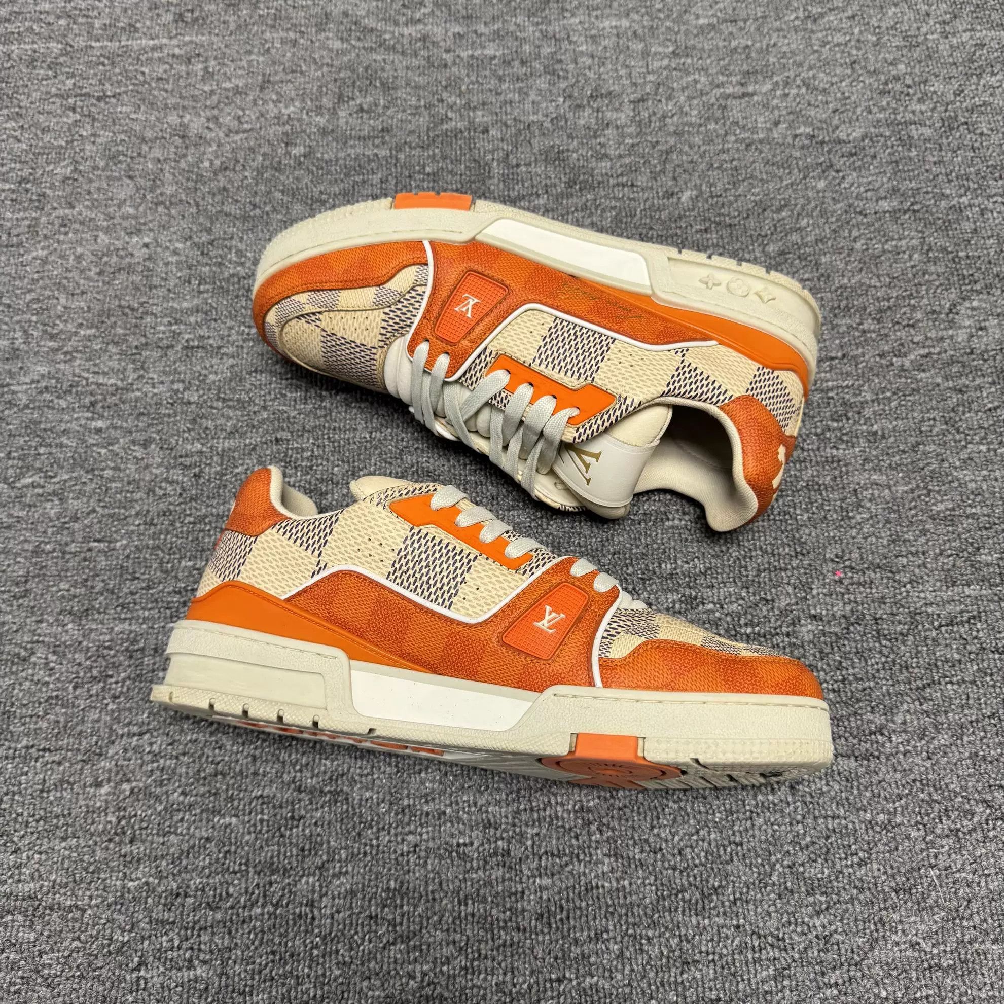 Louis Vuitton Louis Vuitton Trainer Low-Top Orange Sneakers Size US 7.5 / EU 40-41 - 5 Thumbnail