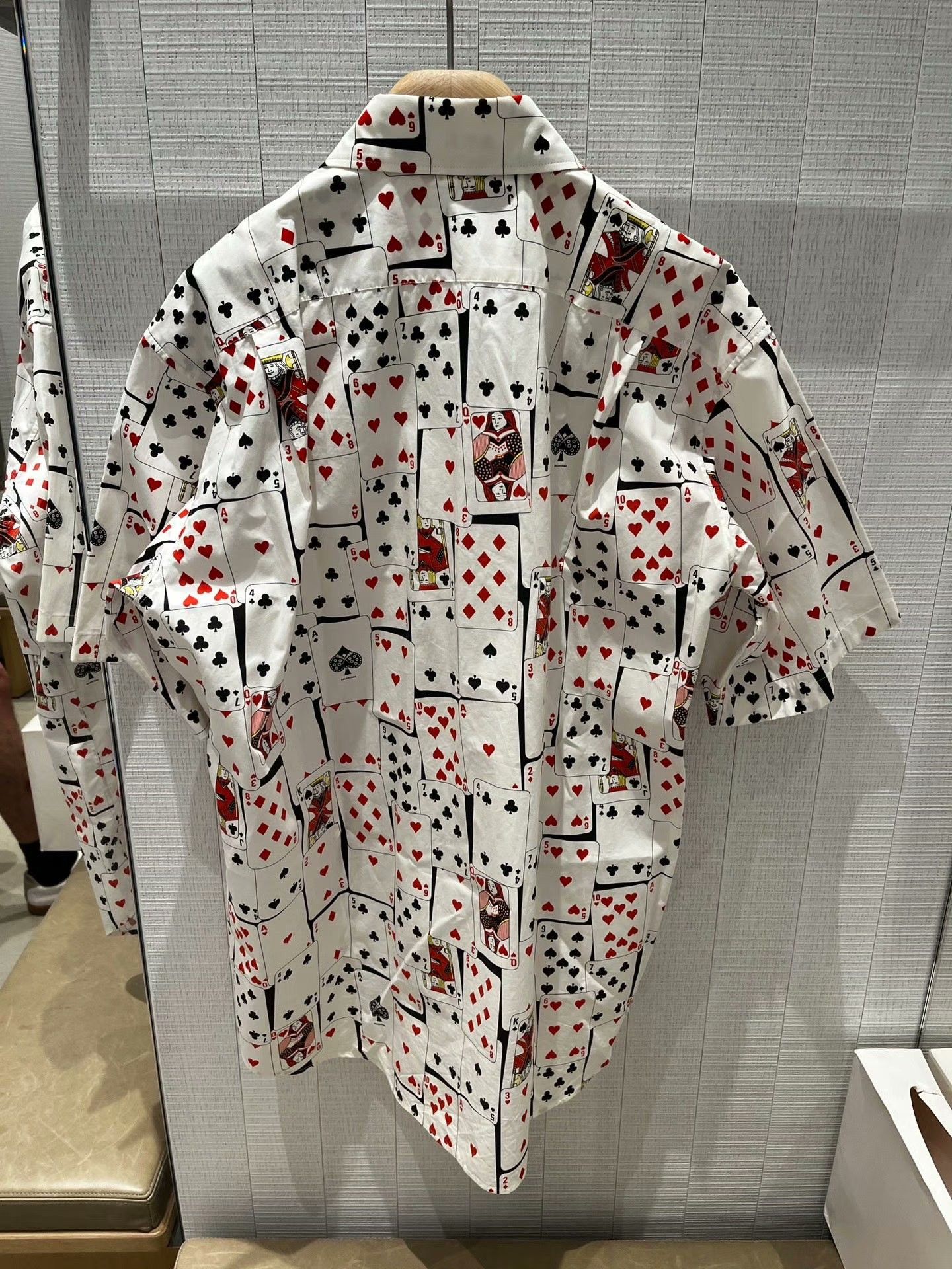Balenciaga Balenciaga Poker Short-Sleeve Shirt Size US XXS / EU 40 - 4 Thumbnail